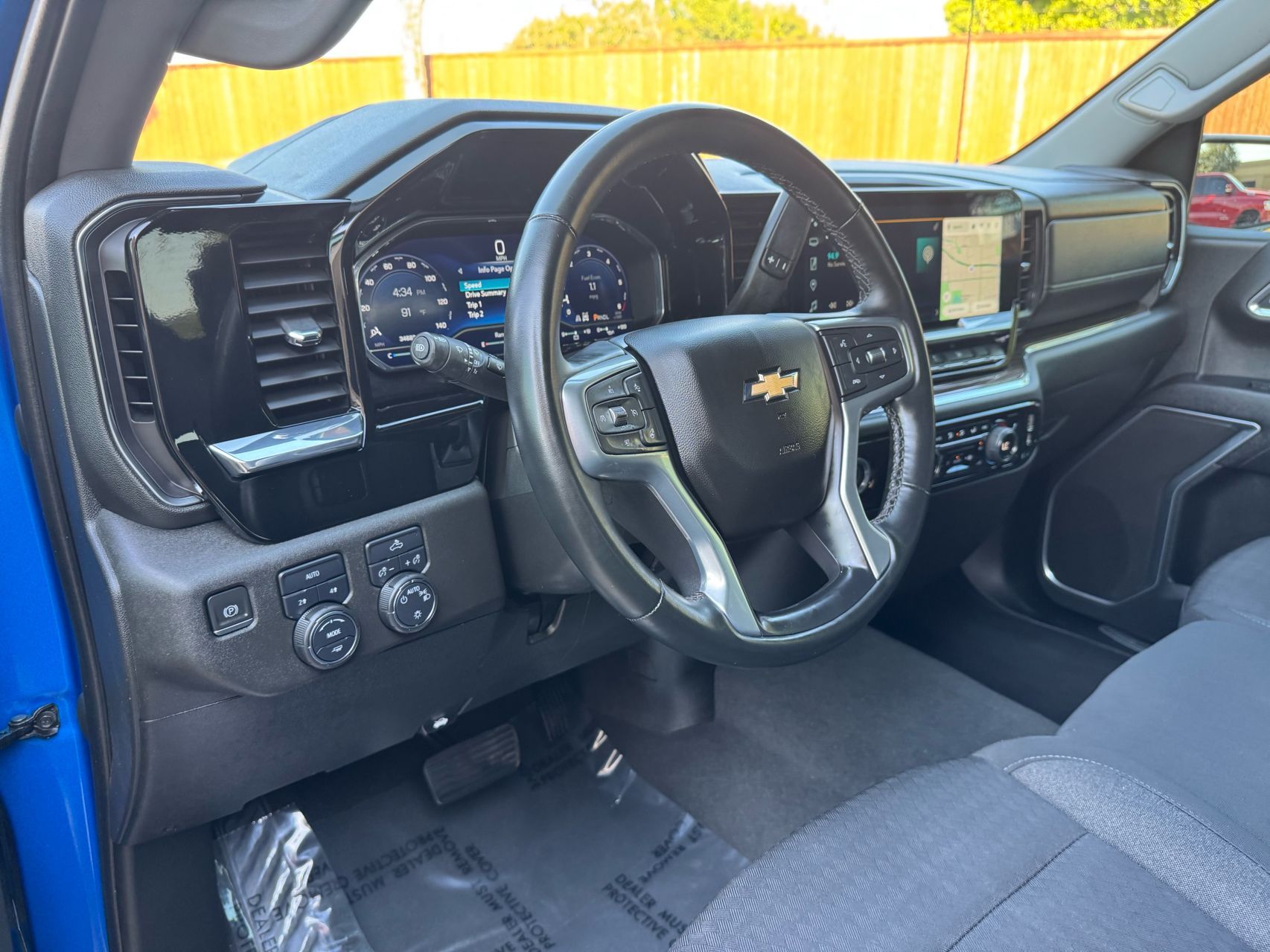 2023 Chevrolet Silverado 1500 photo 21