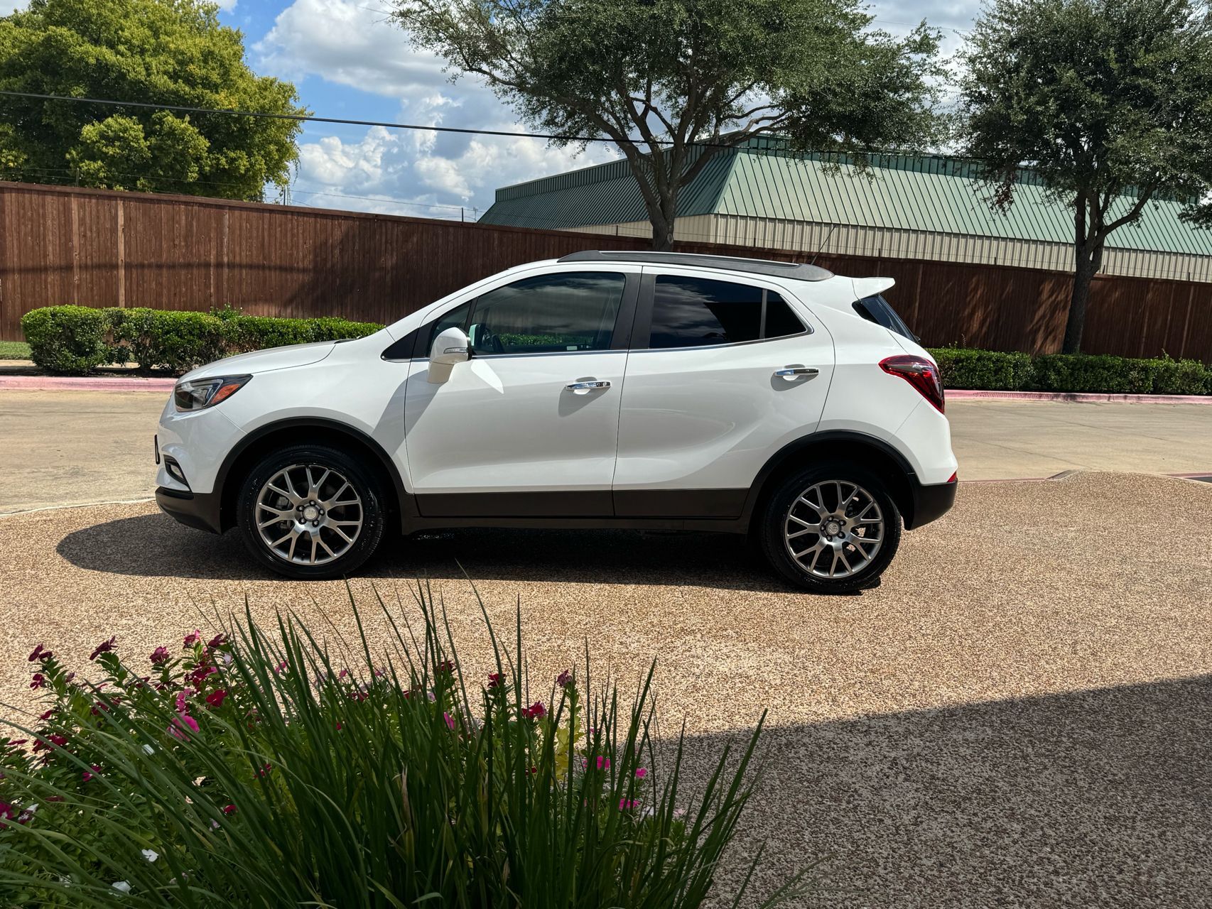 2017 Buick Encore Sport Touring photo 9