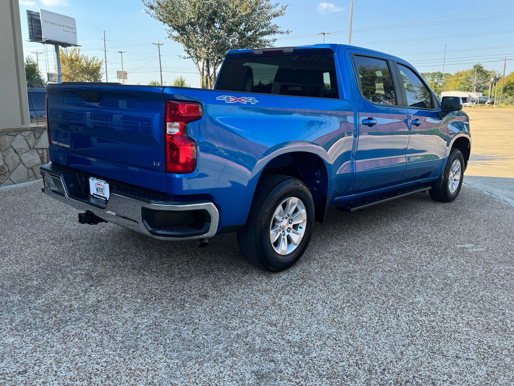 2023 Chevrolet Silverado 1500 photo 8