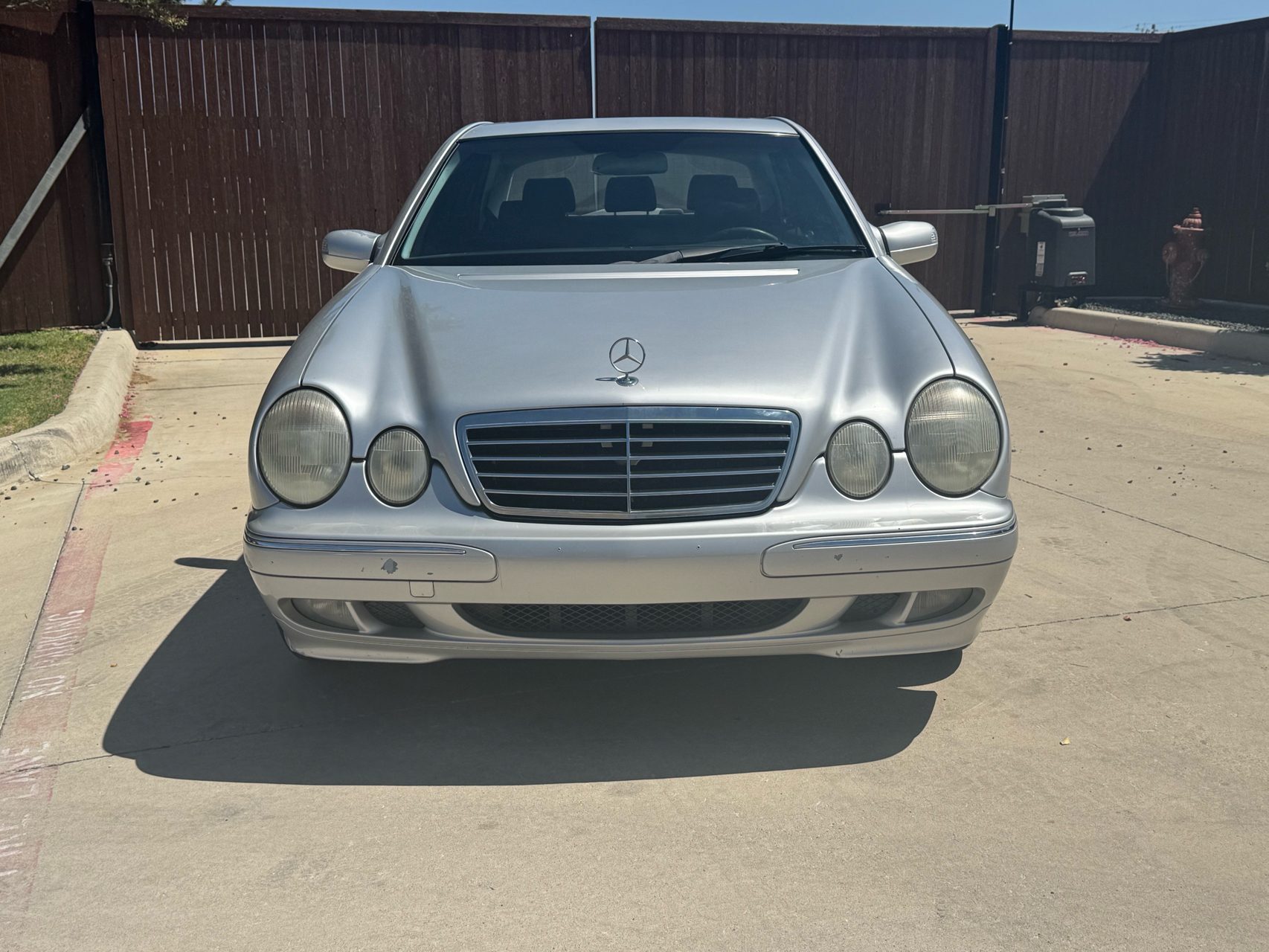 Silver 2000 Mercedes-Benz E-Class Sedan Rear-Wheel Drive