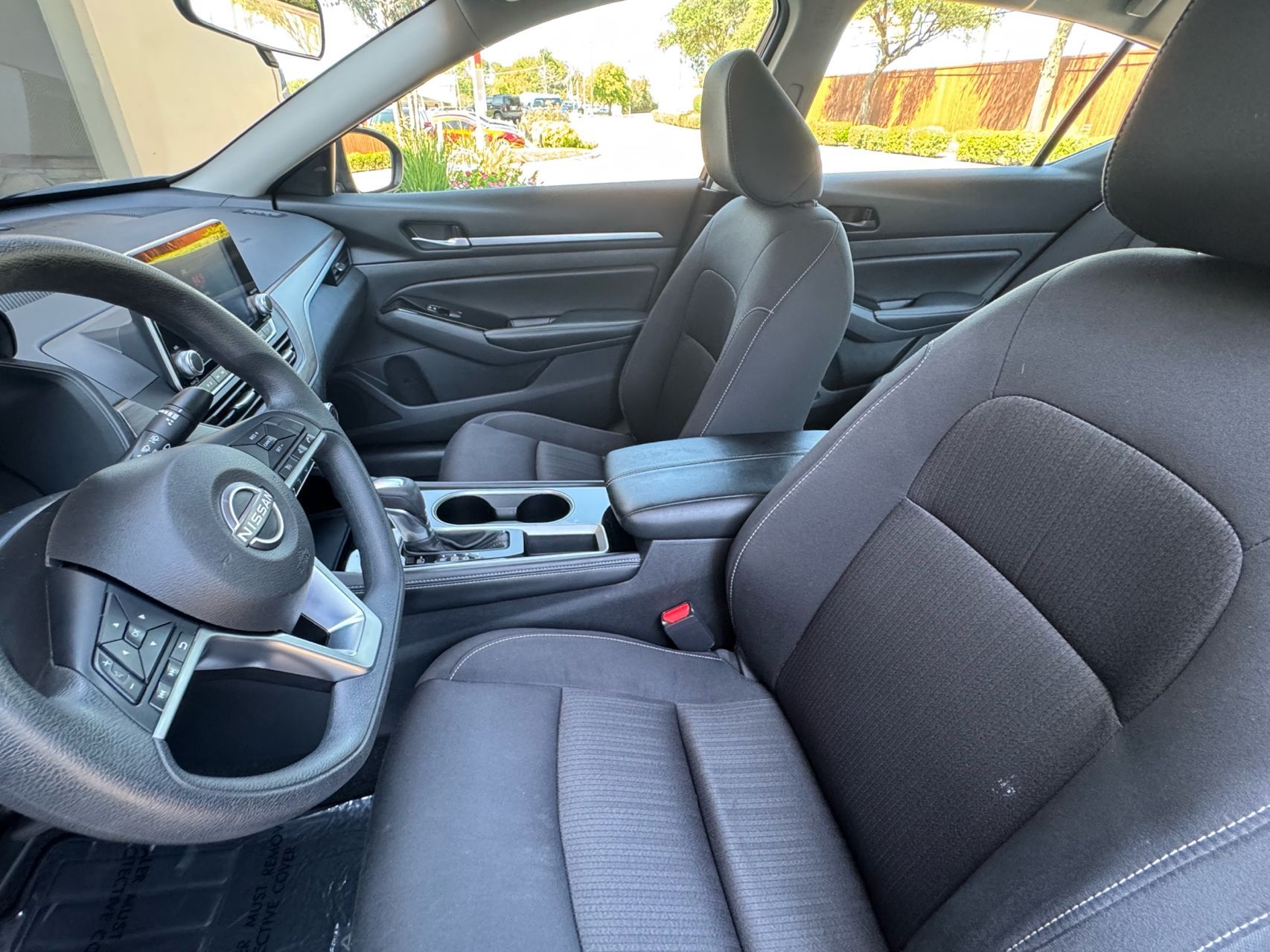 2023 Nissan Altima SV photo 21