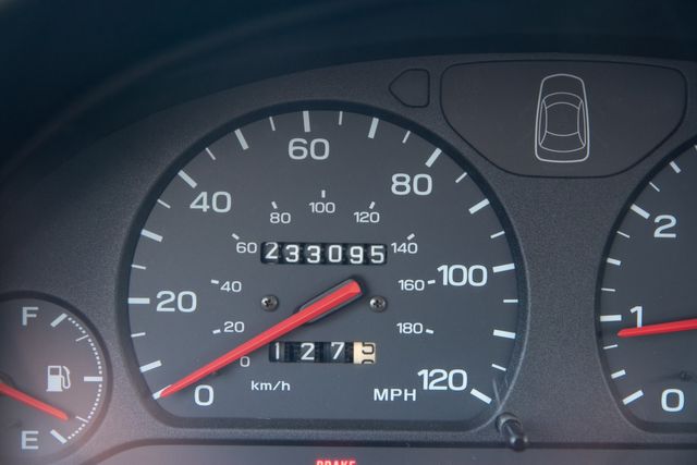 1997 Subaru Legacy Outback photo 13
