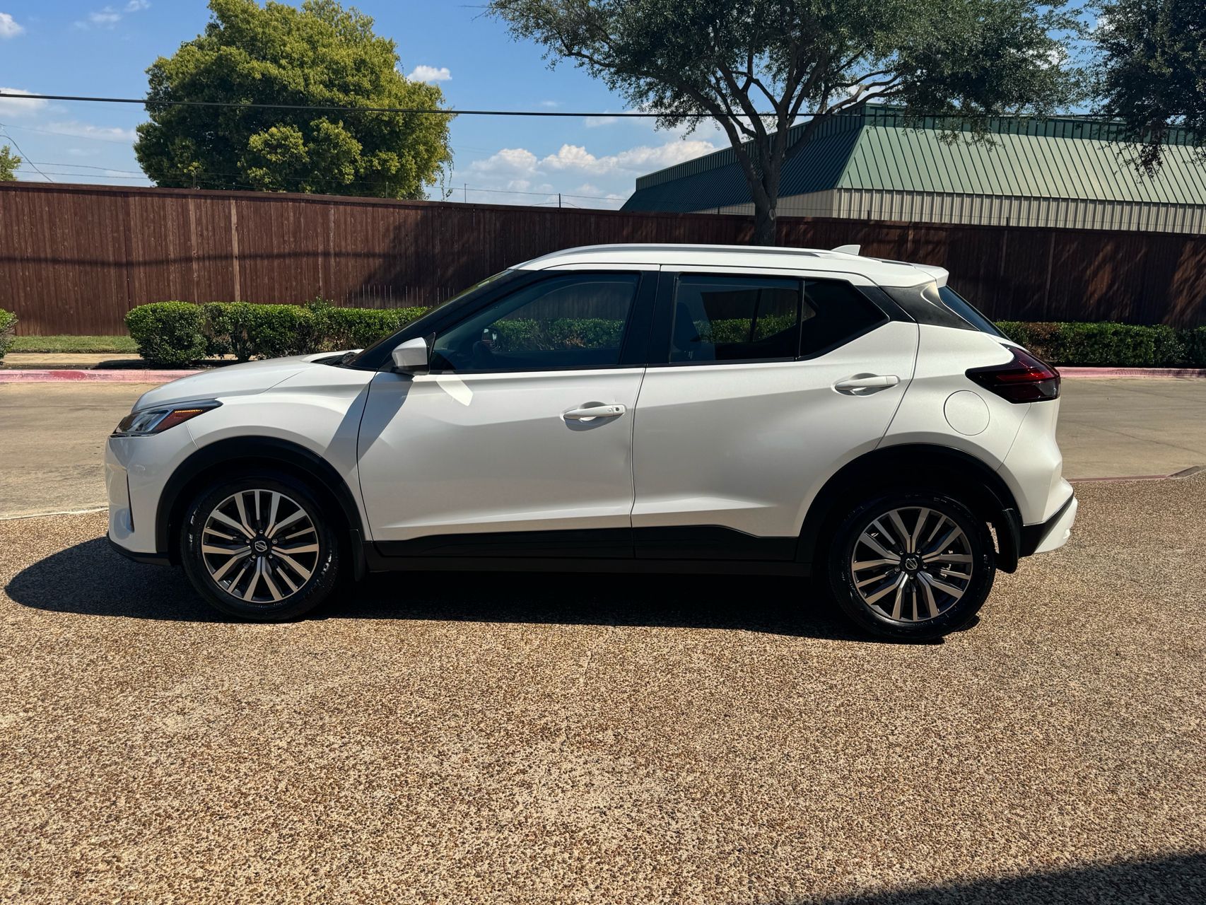 2021 Nissan Kicks SV photo 10