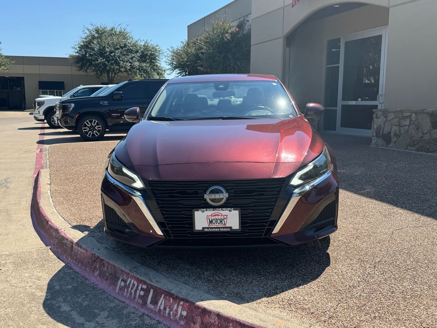 2023 Nissan Altima SV photo 5