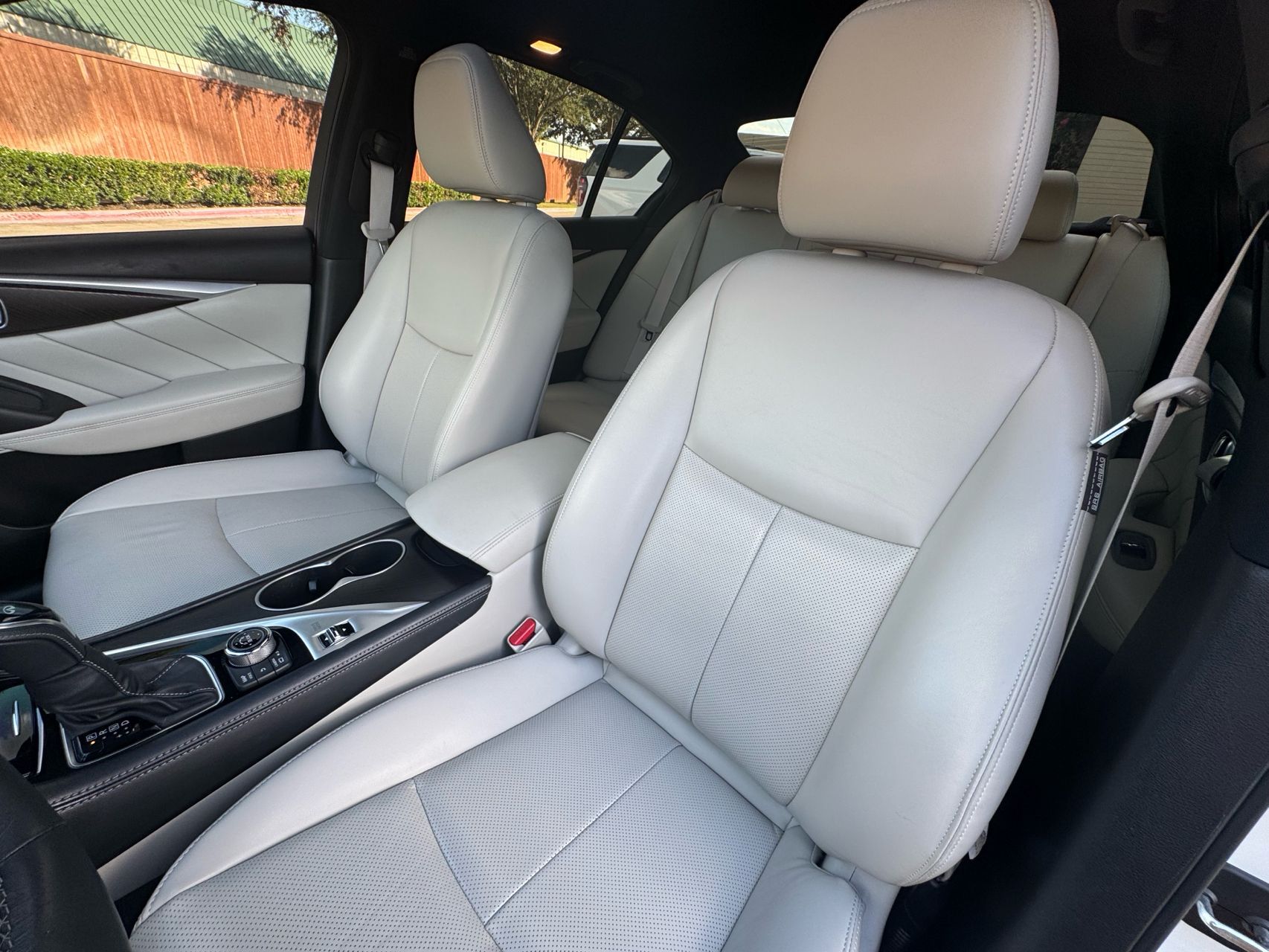 2023 Infiniti Q50 Sensory photo 22