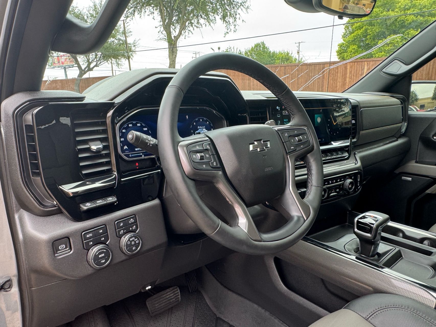 2023 Chevrolet Silverado 1500 ZR2 photo 21