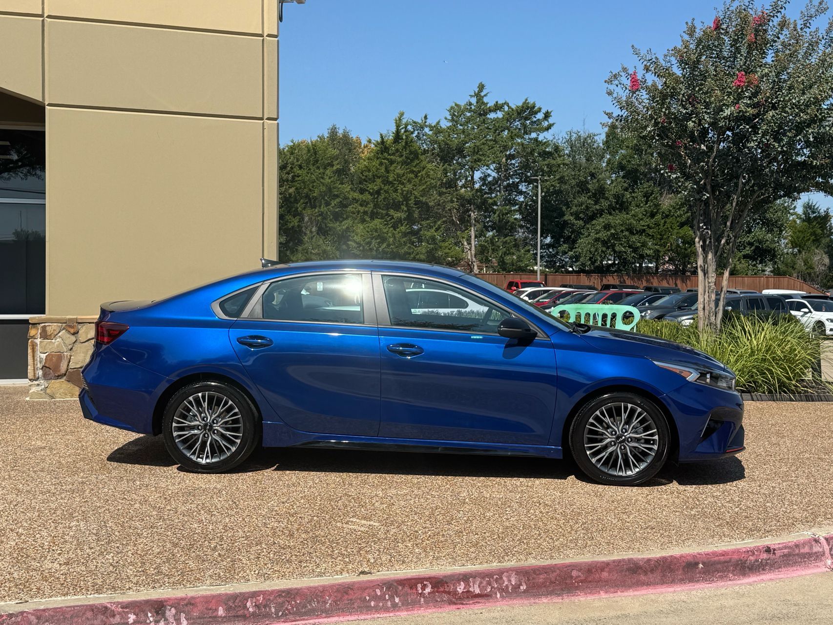 2024 Kia Forte GT-Line photo 7