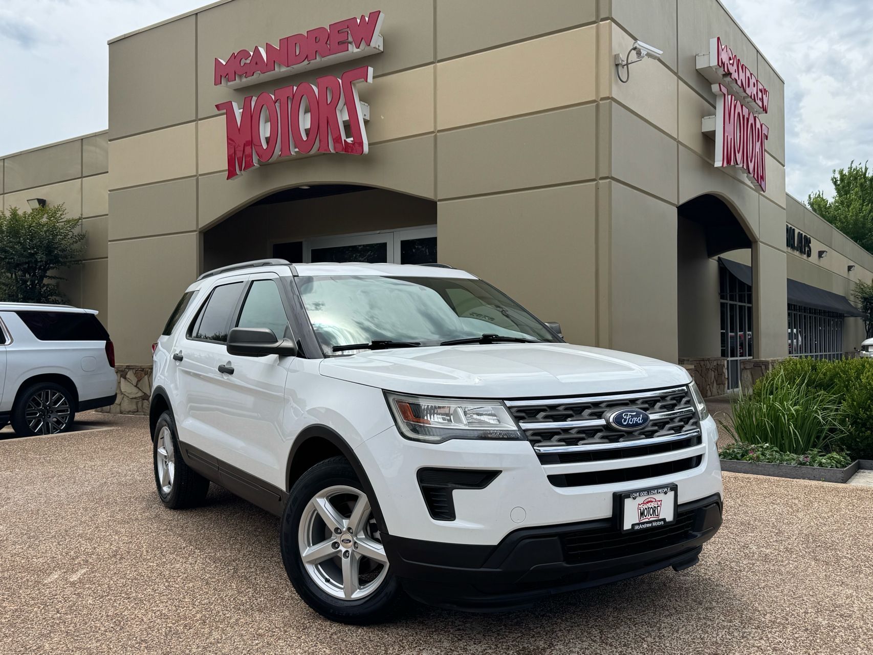 2018 Ford Explorer Base 4WD's photo