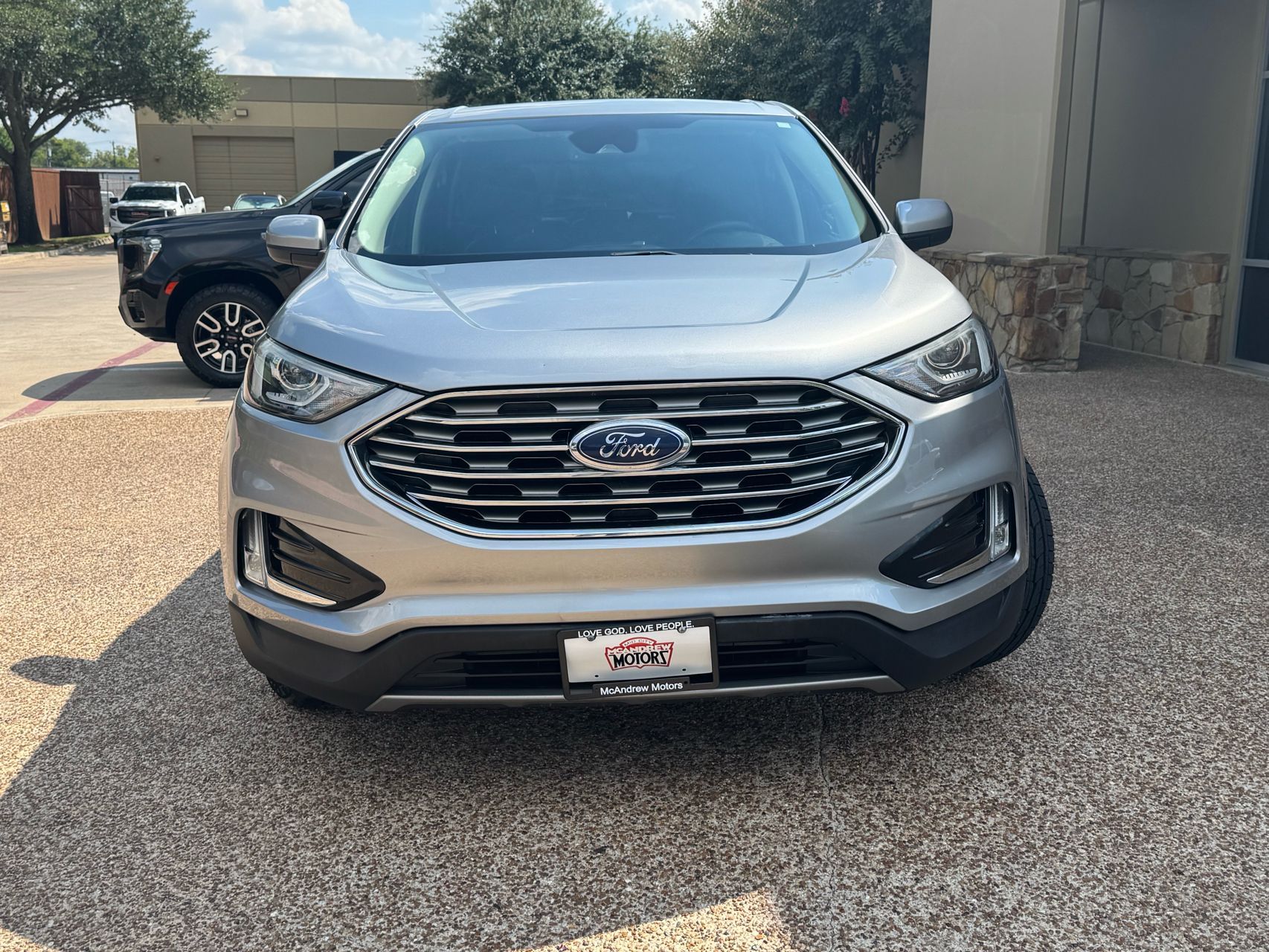 2021 Ford Edge SEL photo 5