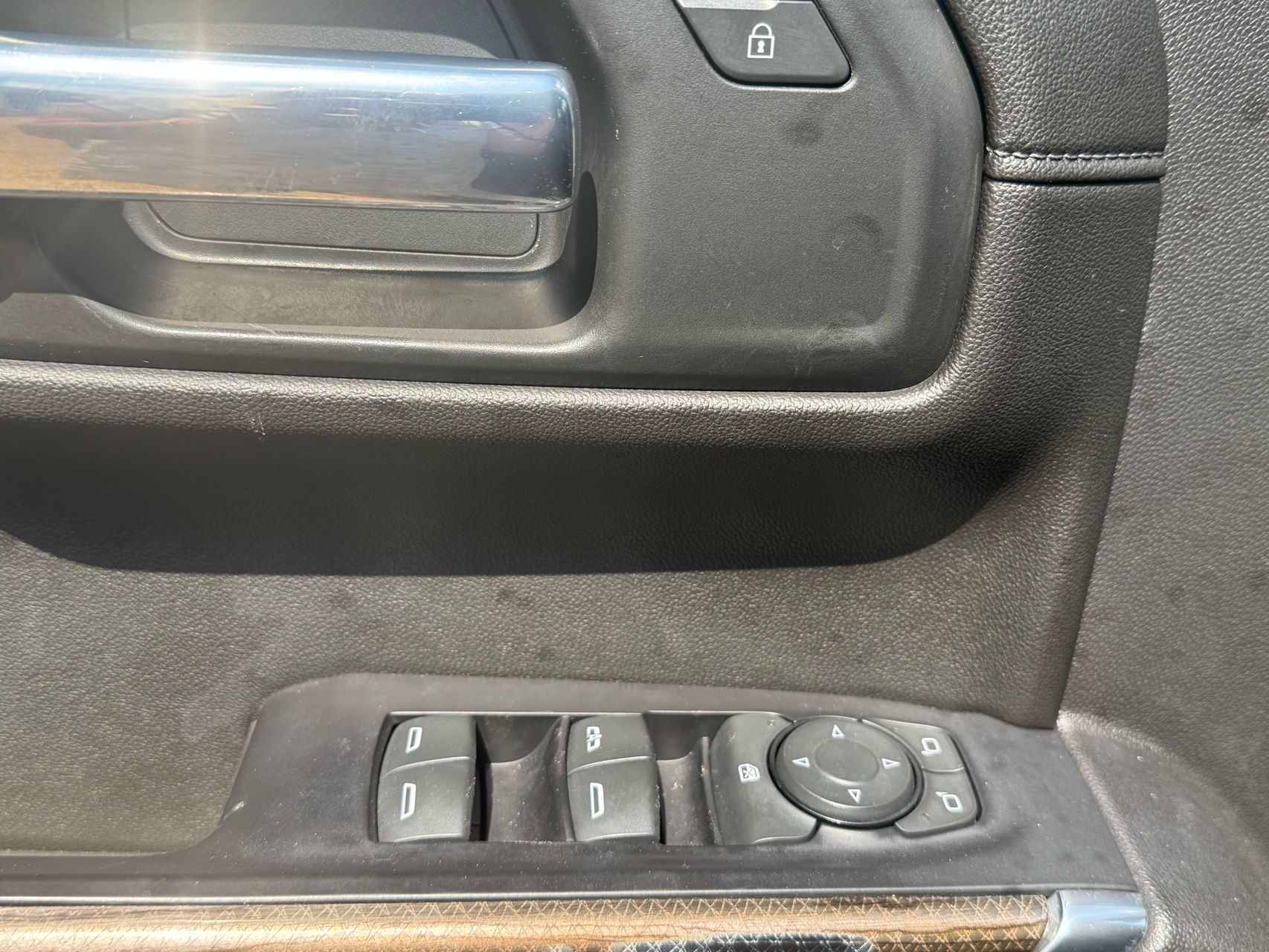 2021 Chevrolet Silverado 1500 photo 23