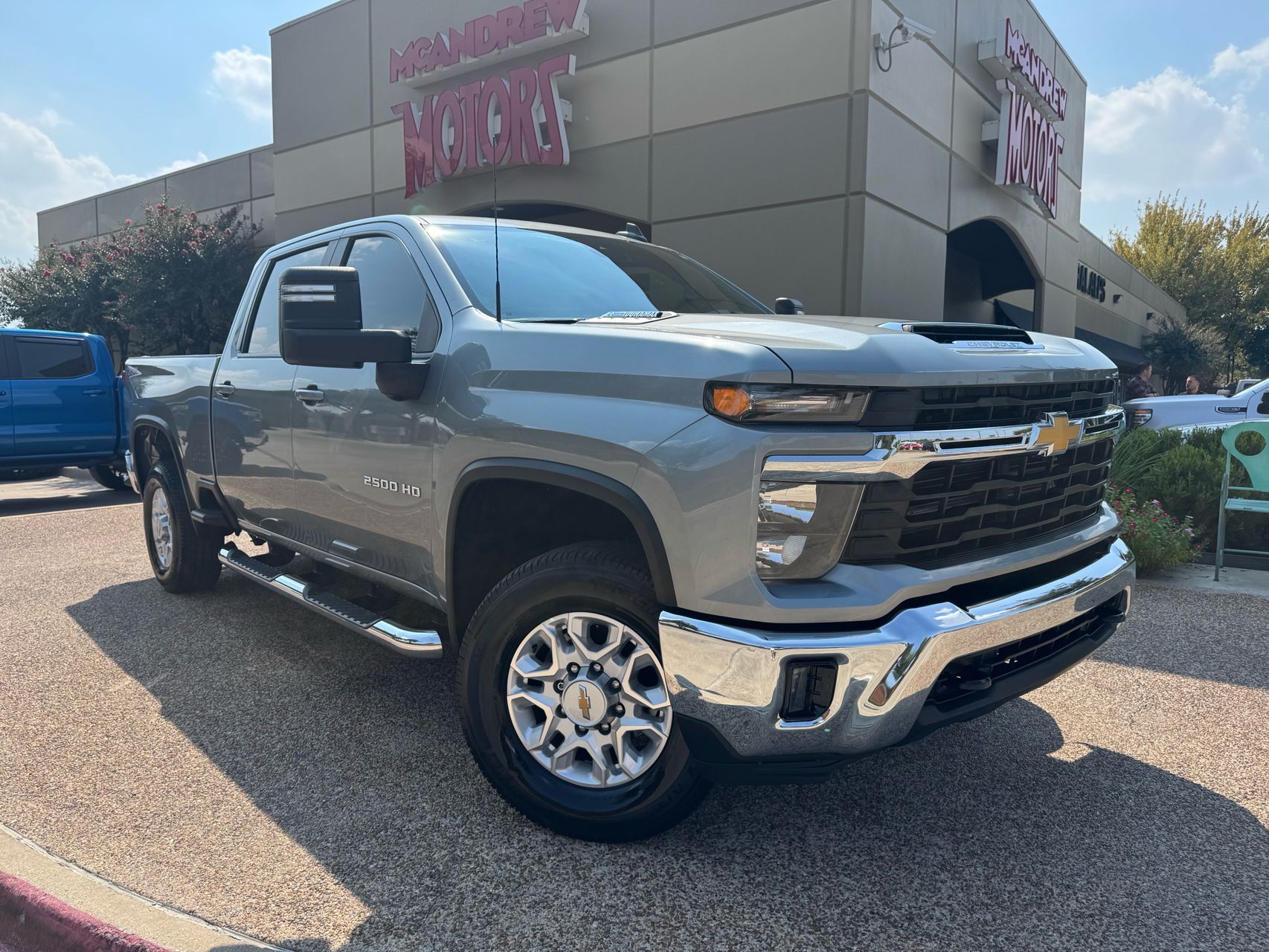 2024 Chevrolet Silverado 2500HD LT's photo