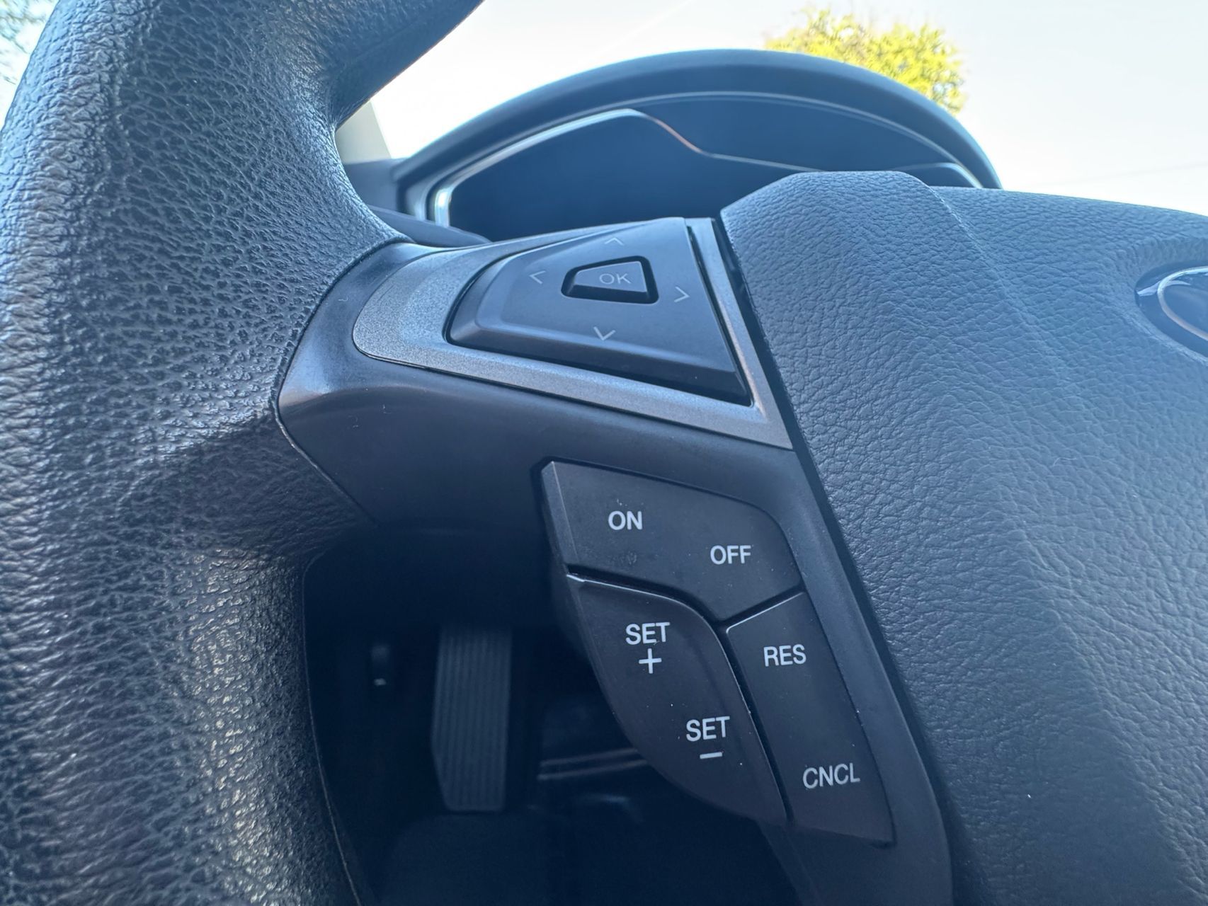 2018 Ford Fusion Hybrid S - Photo 13