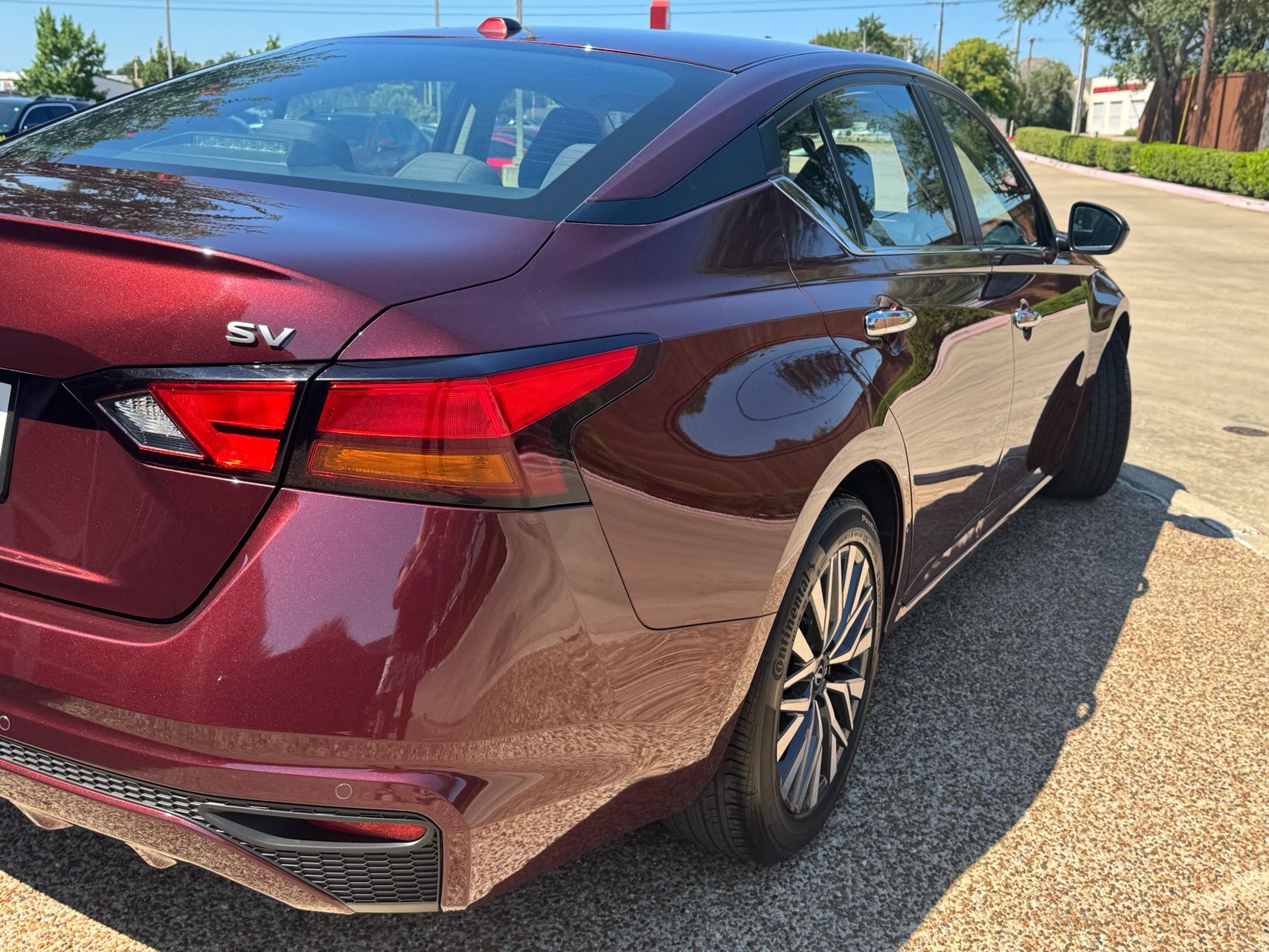 2023 Nissan Altima SV photo 4