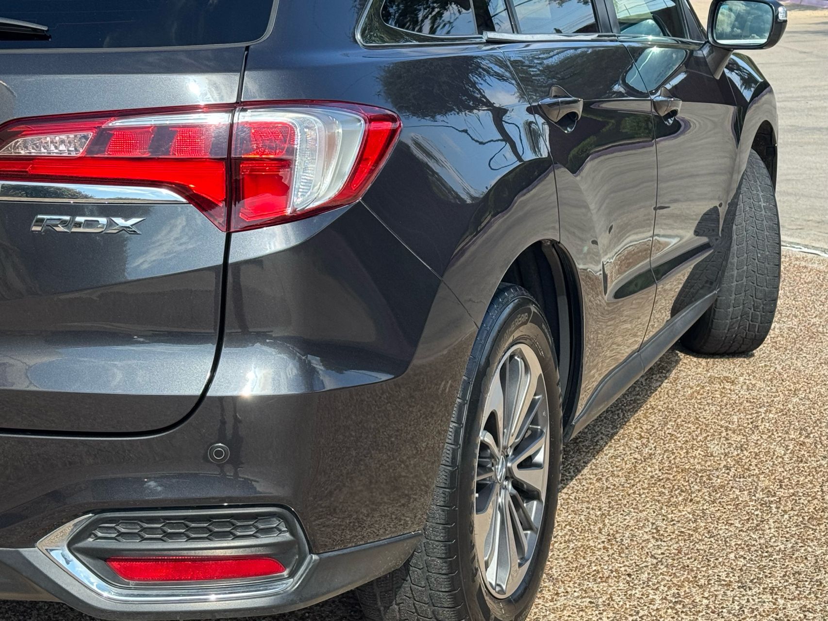 2016 Acura RDX Advance photo 2