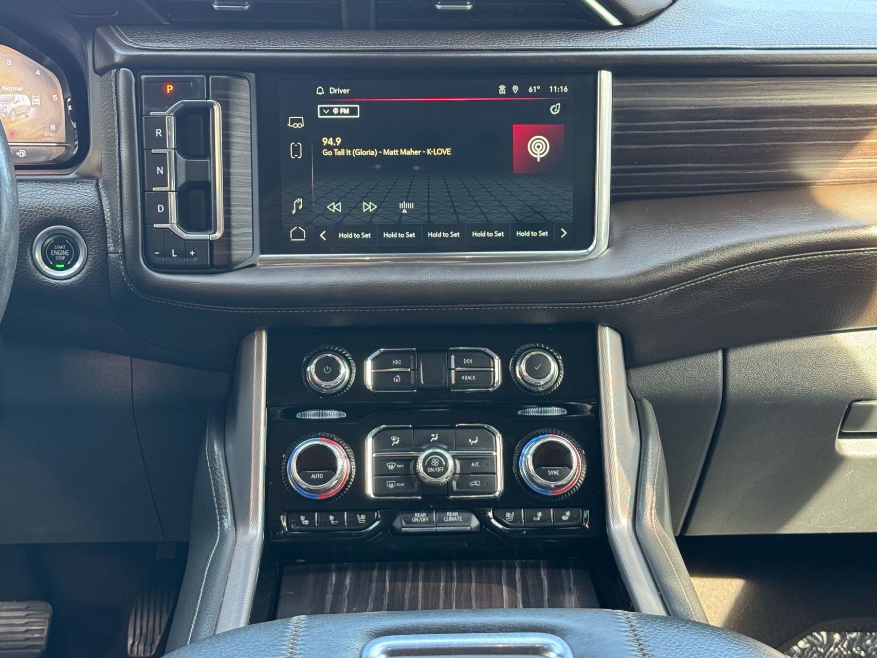 2022 GMC Yukon XL Denali - Photo 30