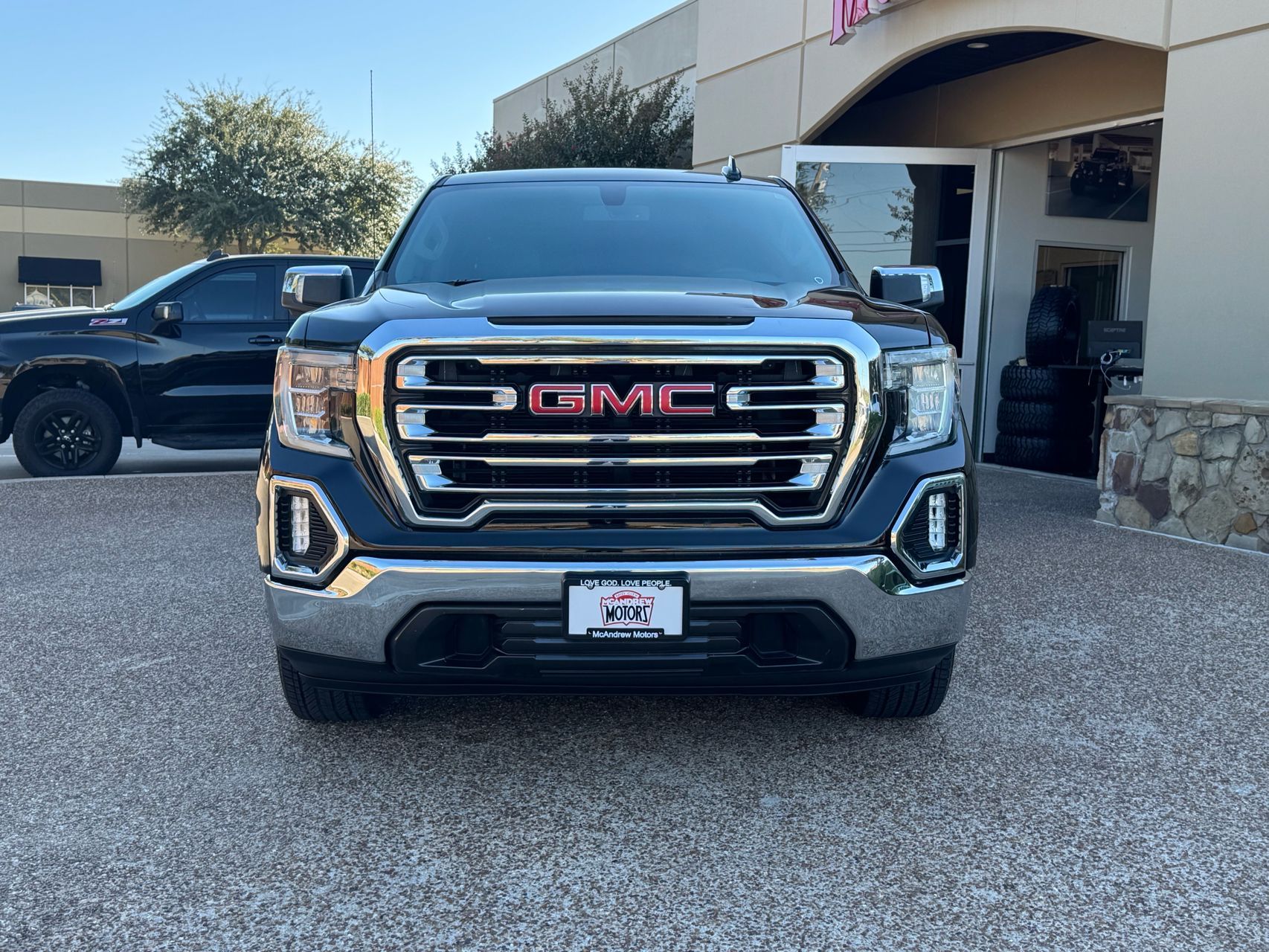 2020 Gmc Sierra 1500 SLT photo 4