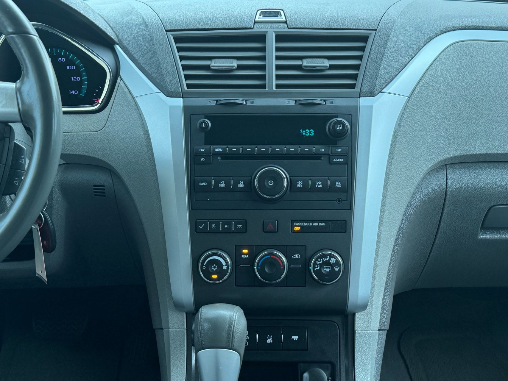 2012 Chevrolet Traverse 1LT photo 27