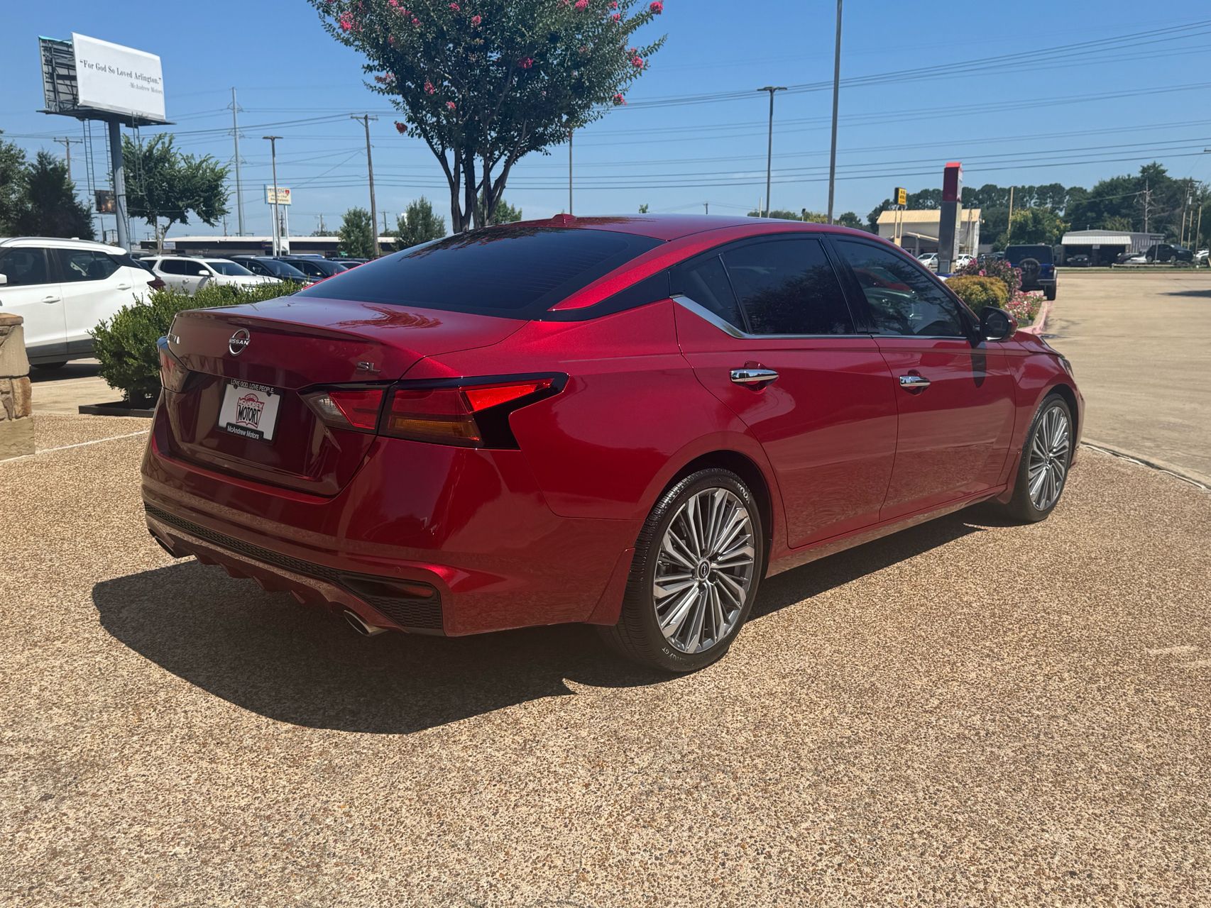 2023 Nissan Altima SV photo 41