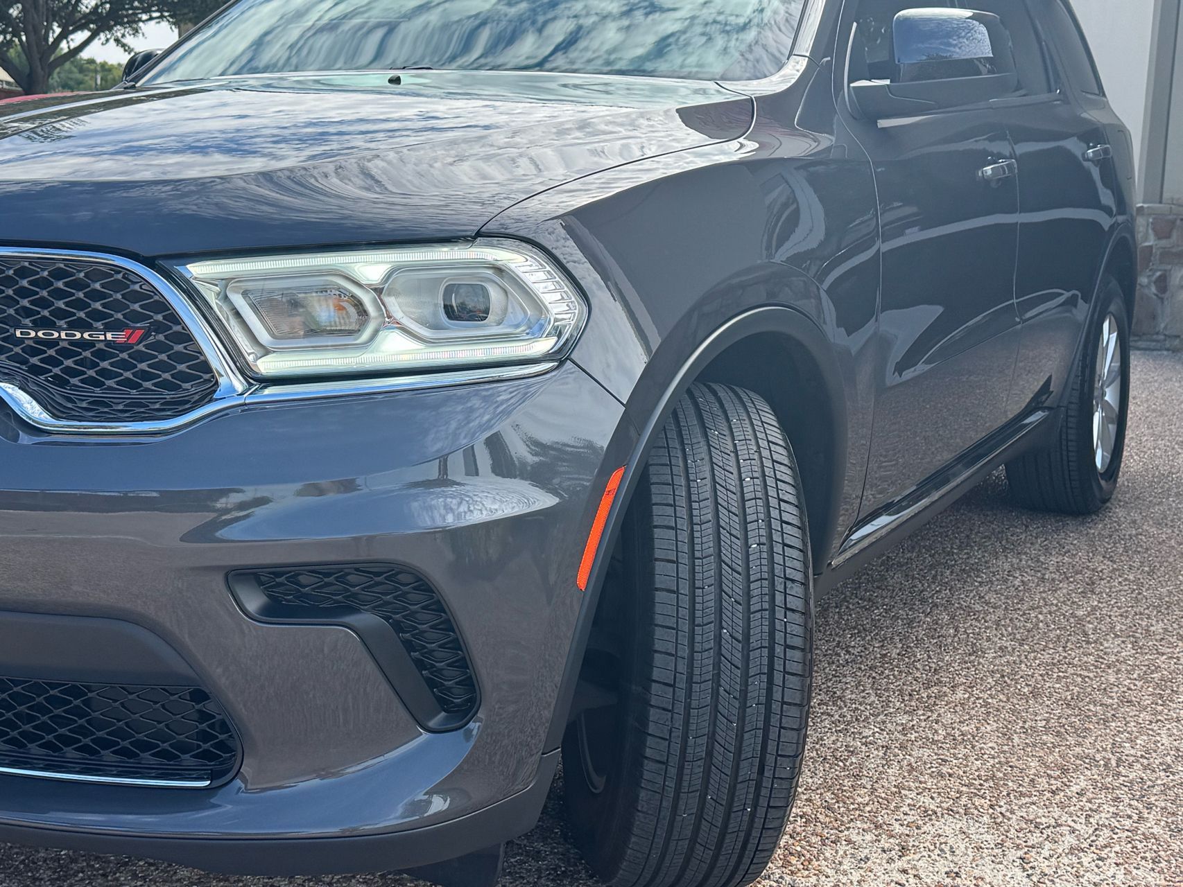 2024 Dodge Durango SXT photo 3