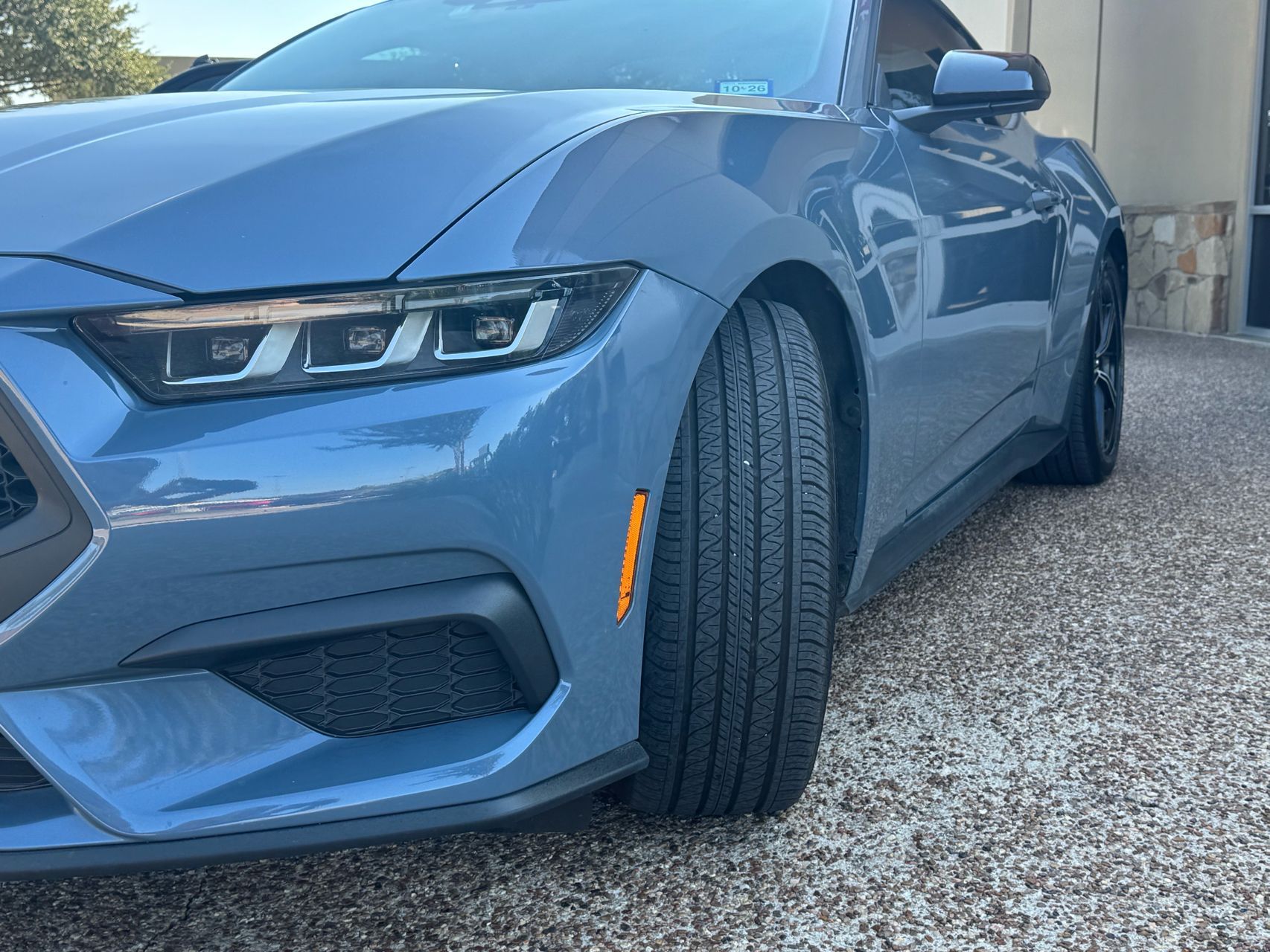 2024 Ford Mustang EcoBoost photo 3