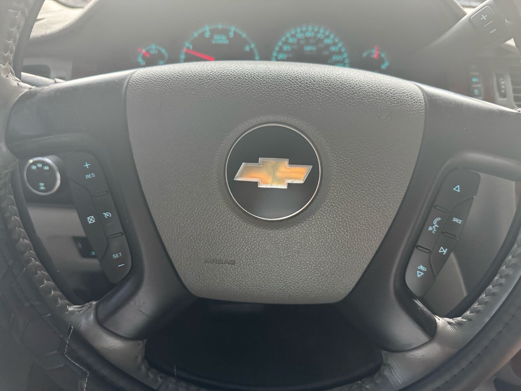 2009 Chevrolet Silverado 3500HD LTZ photo 15