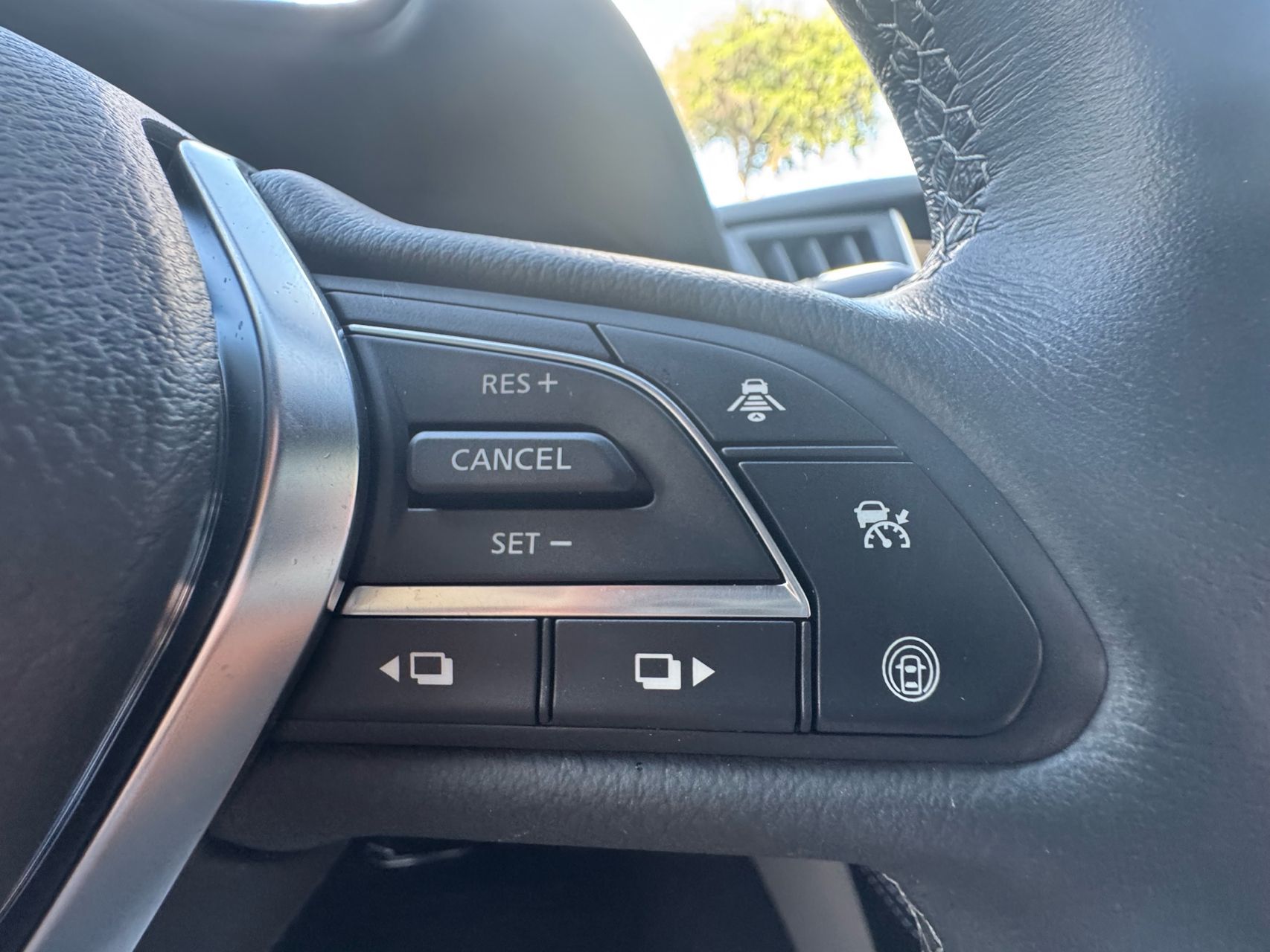 2023 Infiniti Q50 Sensory photo 17