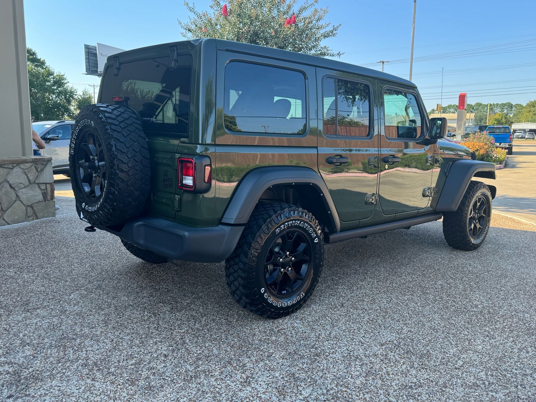 2021 Jeep Wrangler Unlimited Willys photo 5