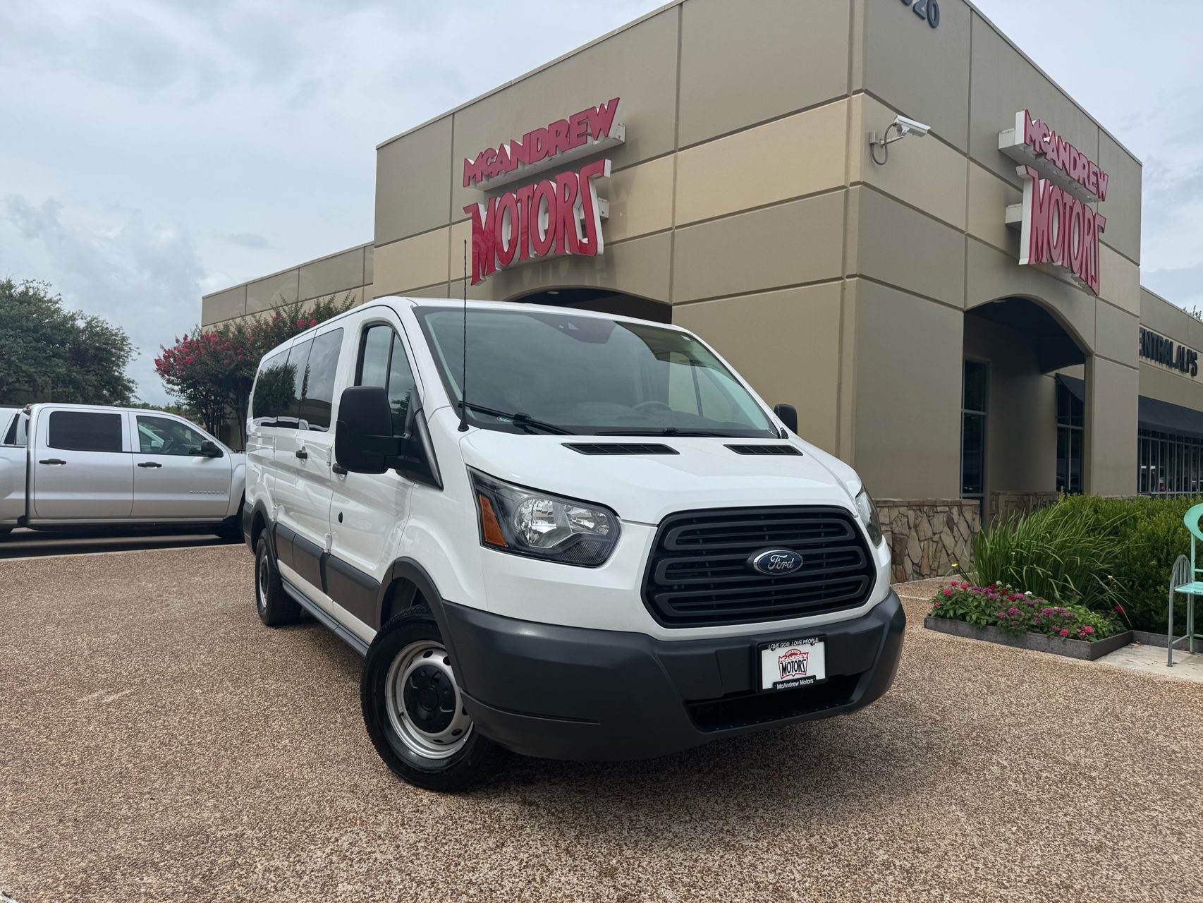 White 2018 Ford Transit Passenger 150 XL Low Roof RWD with 60/40 Passenger-Side Doors Van Rear-Wheel Drive 6-Speed Automatic