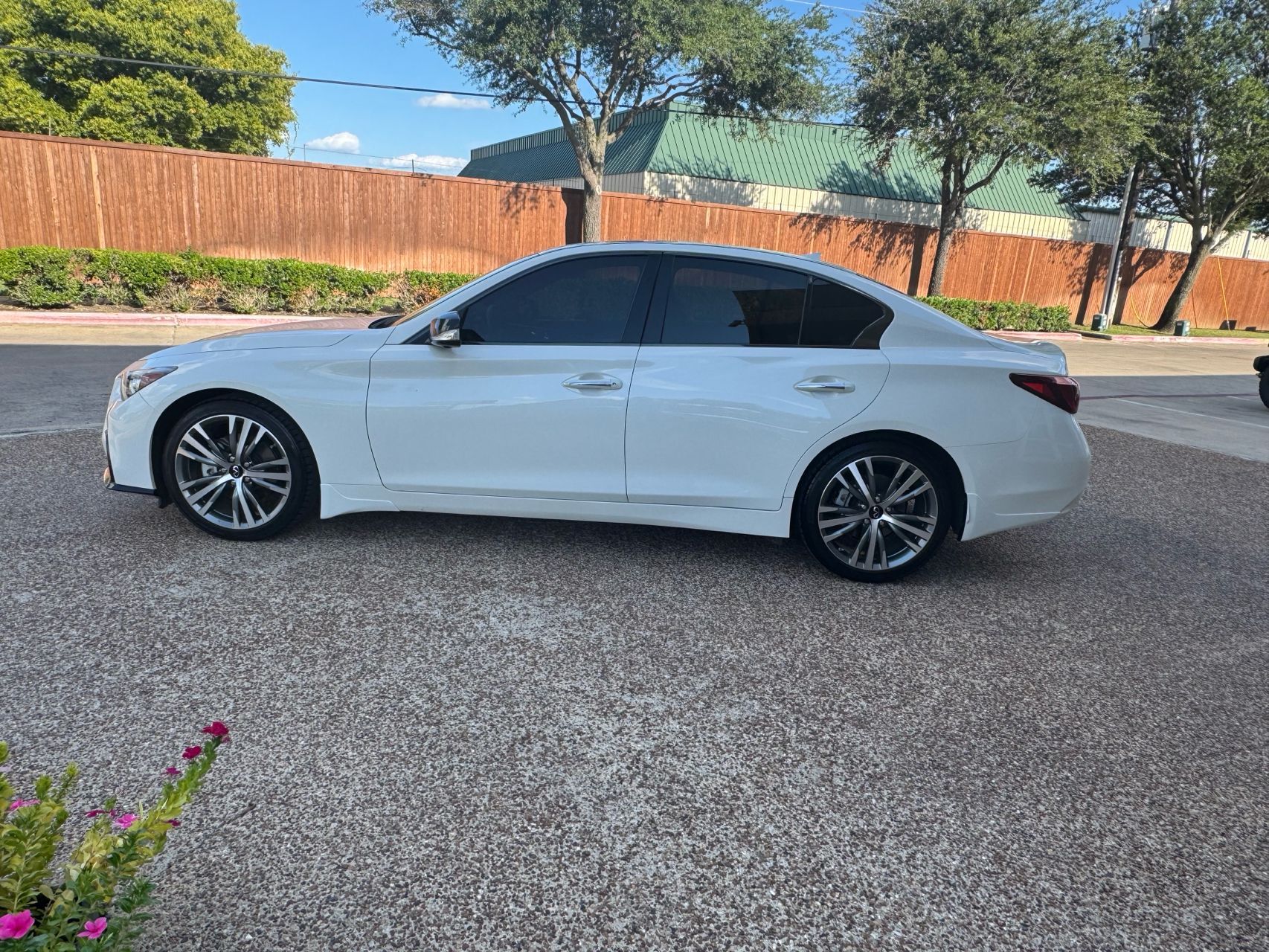 2023 Infiniti Q50 Sensory photo 11