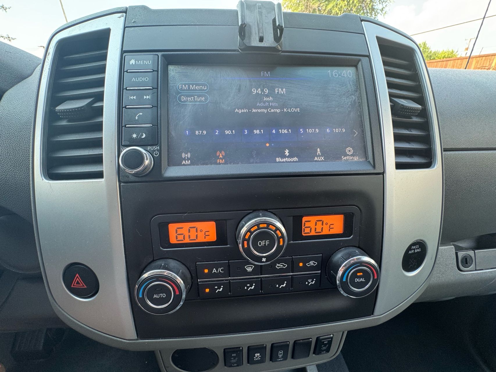 2021 Nissan Frontier Crew Cab SV photo 17