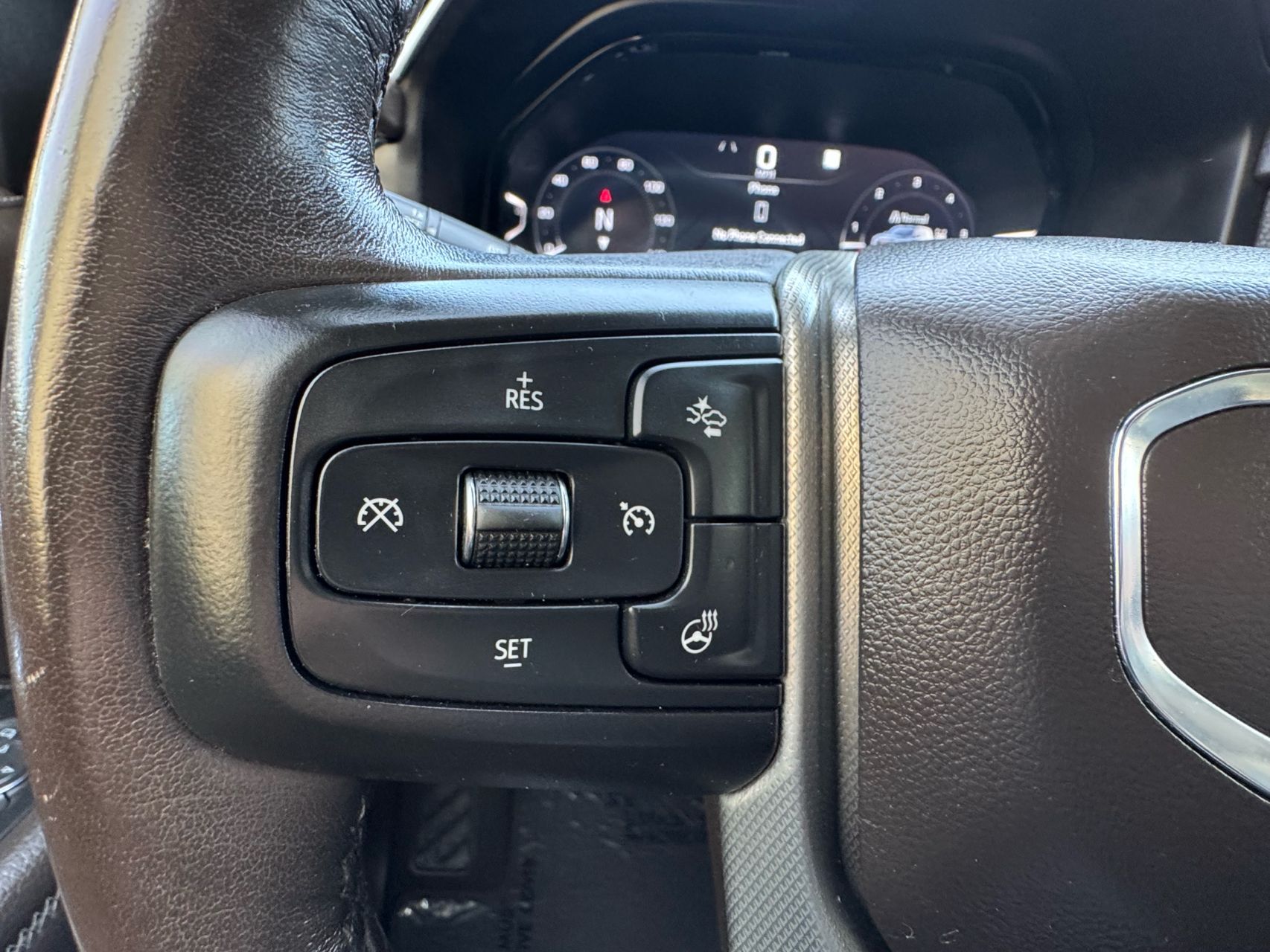 2022 GMC Yukon XL Denali - Photo 18