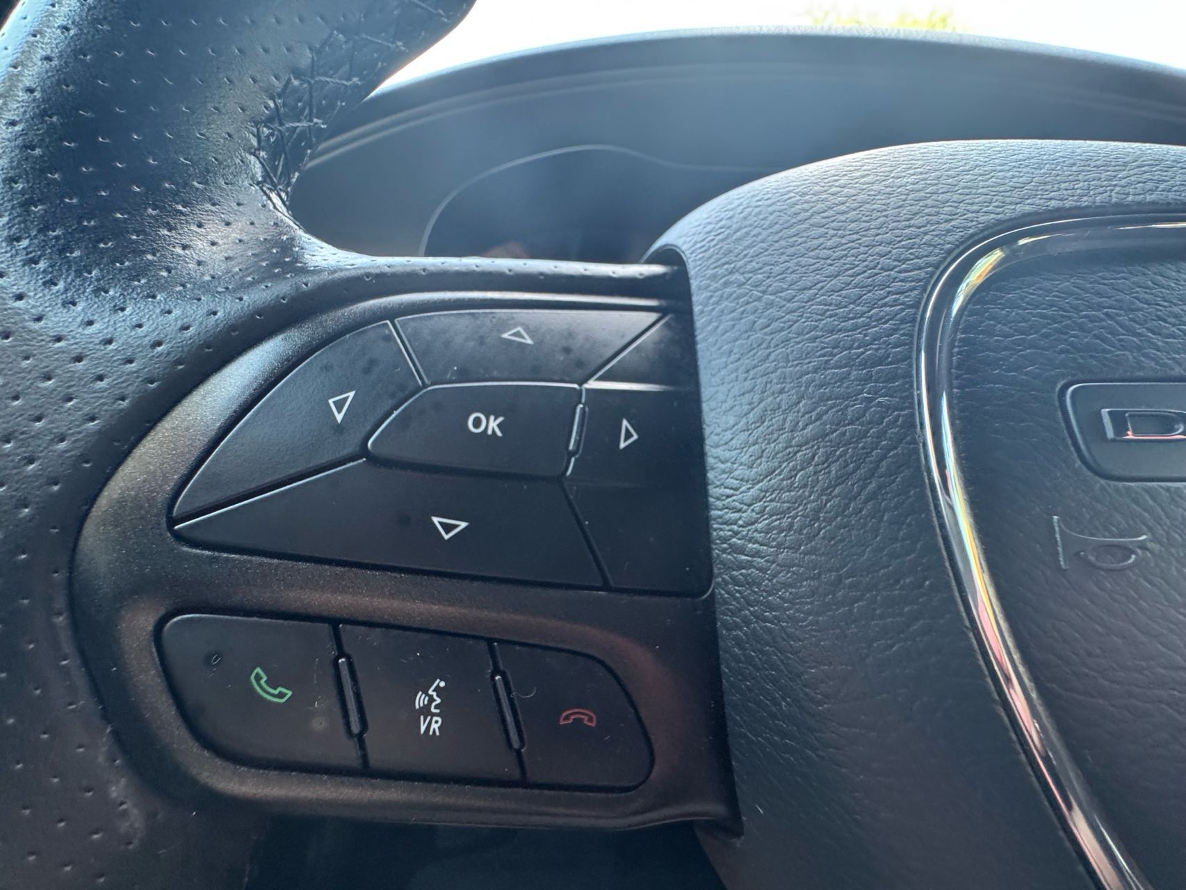 2023 Dodge Charger R/T photo 15