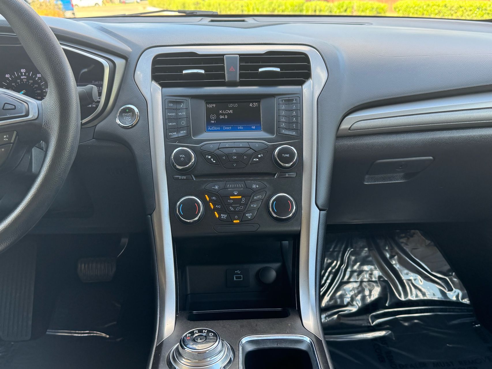 2017 Ford Fusion Hybrid S photo 23