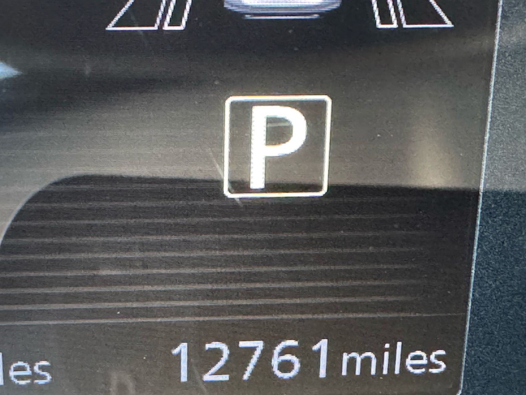 2024 Nissan Versa 1.6 S photo 18