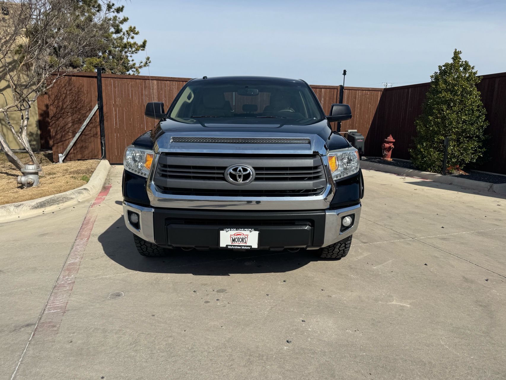 2014 Toyota Tundra SR5