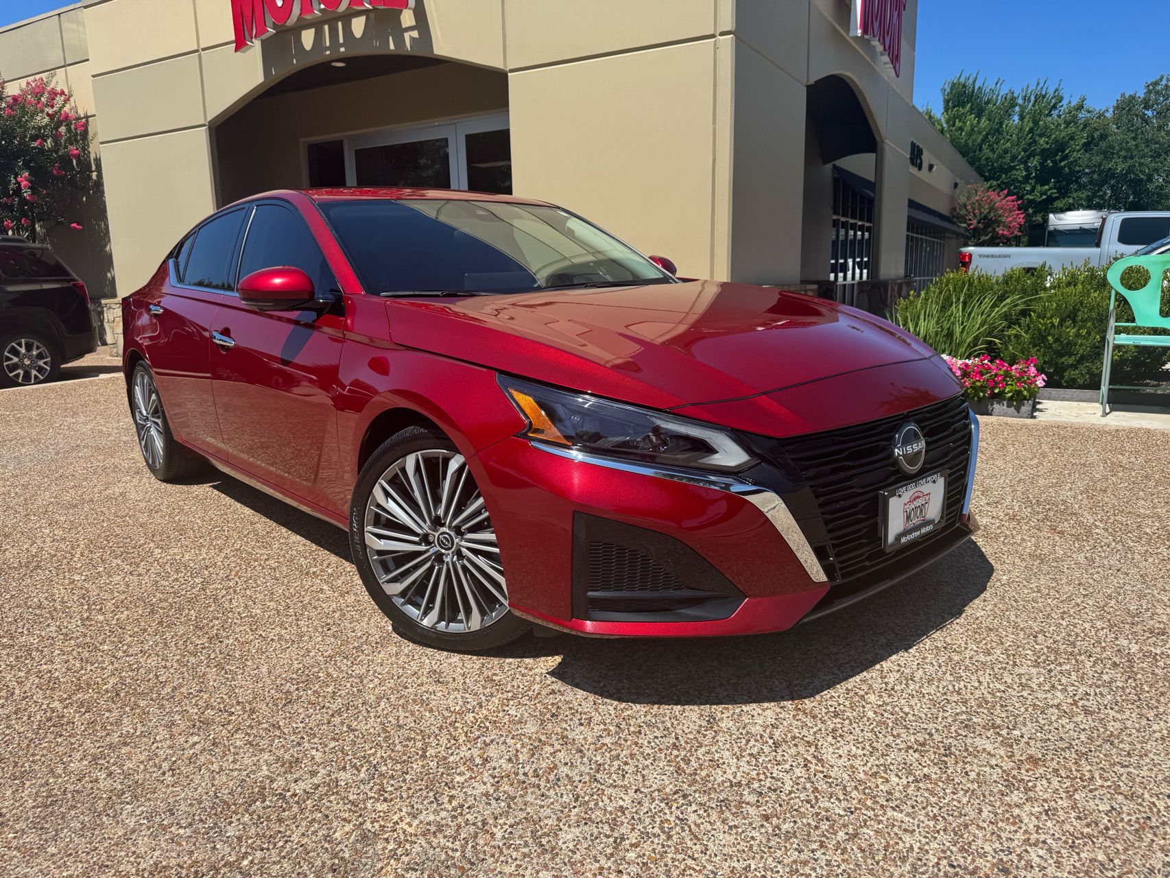 2023 Nissan Altima SV photo 34