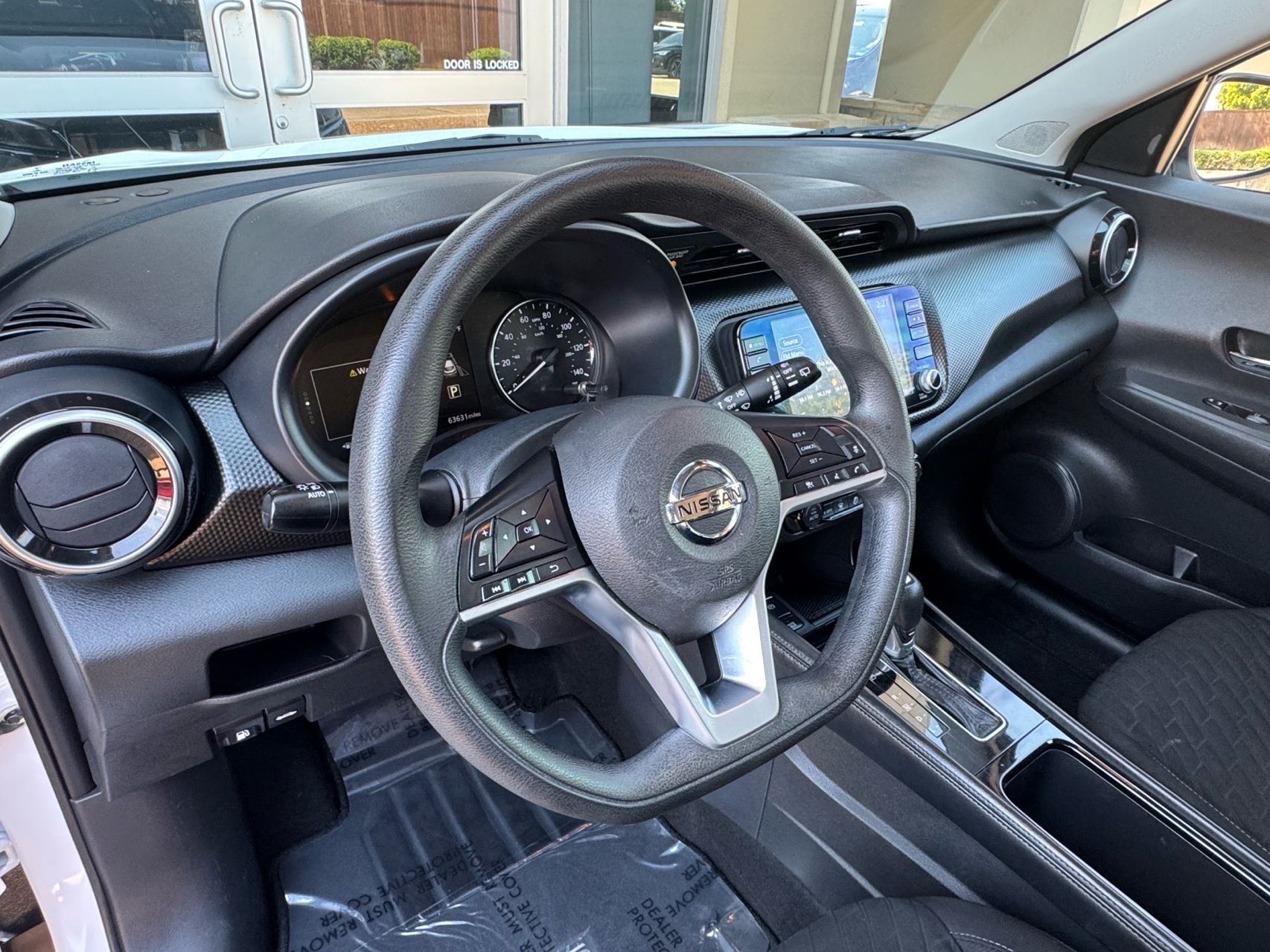 2021 Nissan Kicks SV photo 22