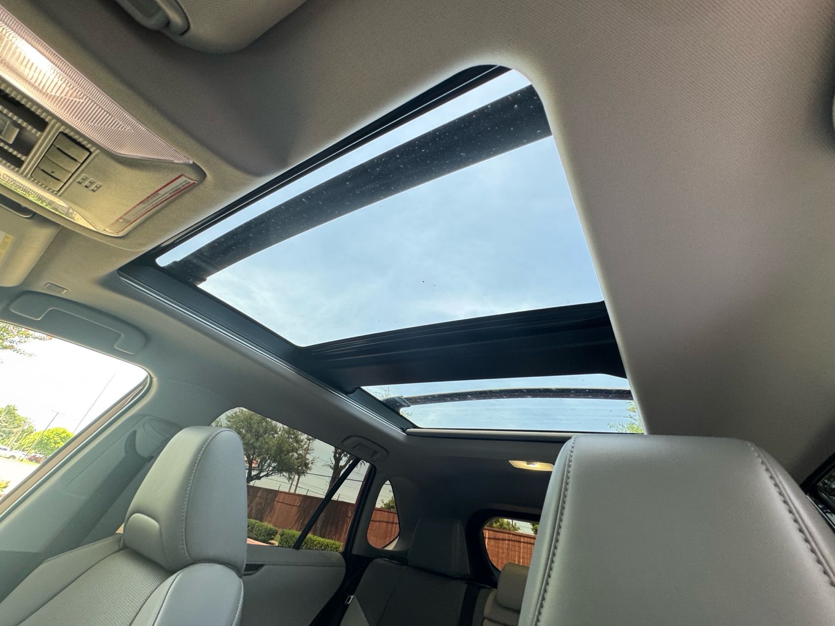 2024 Toyota RAV4 Hybrid Limited photo 21