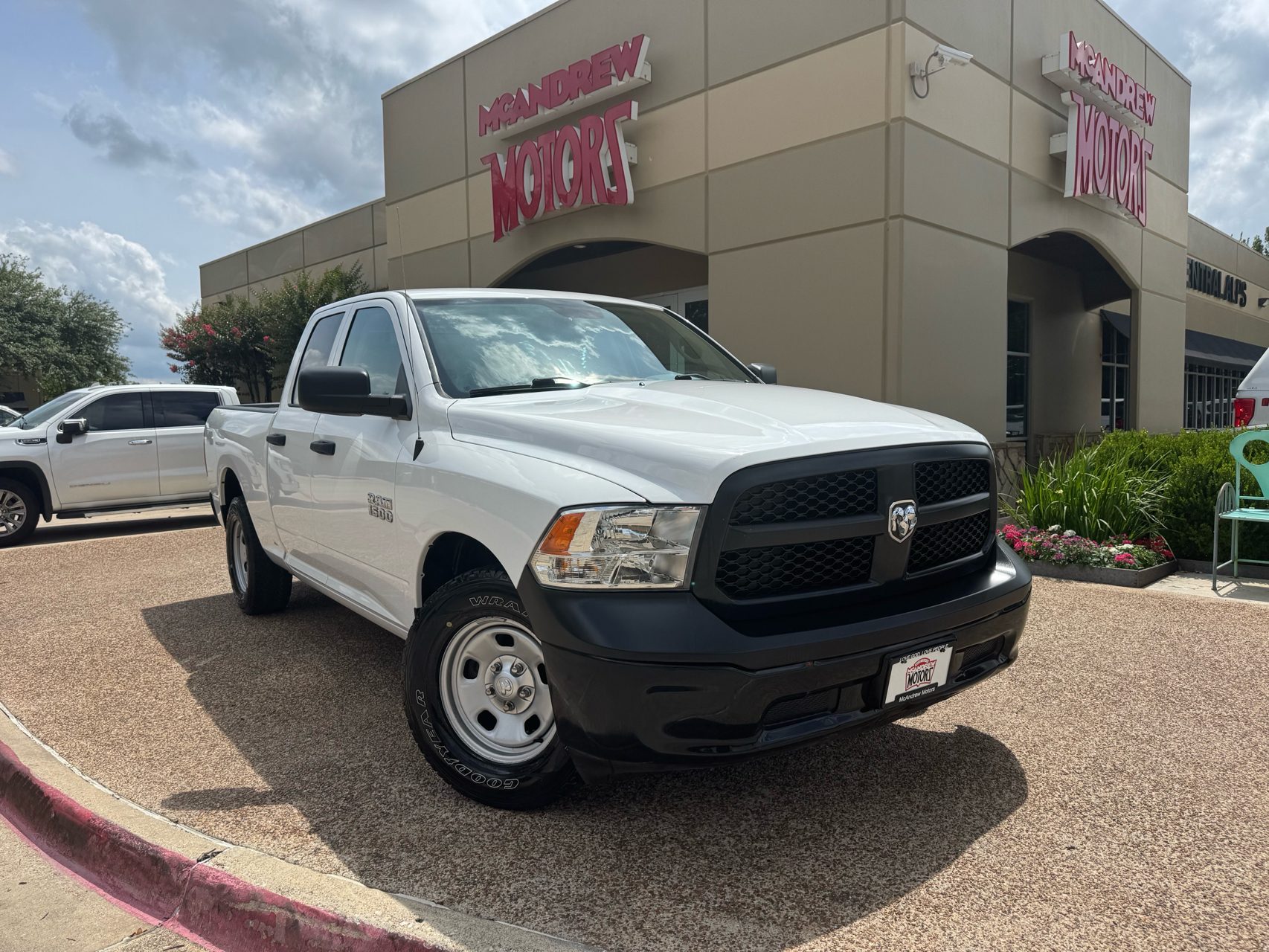 2017 RAM 1500 Tradesman Quad Cab 6'4's photo