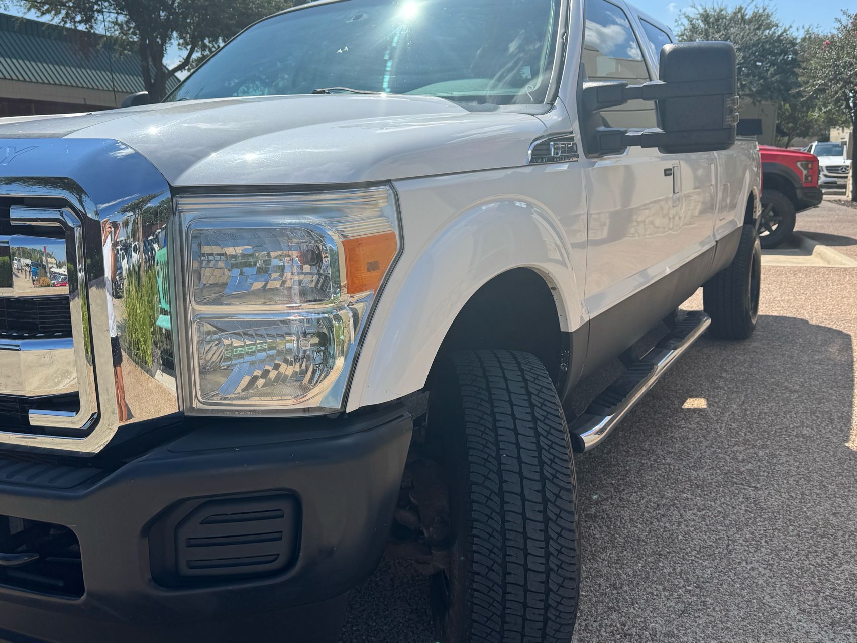 2013 Ford F-350 Lariat photo 3