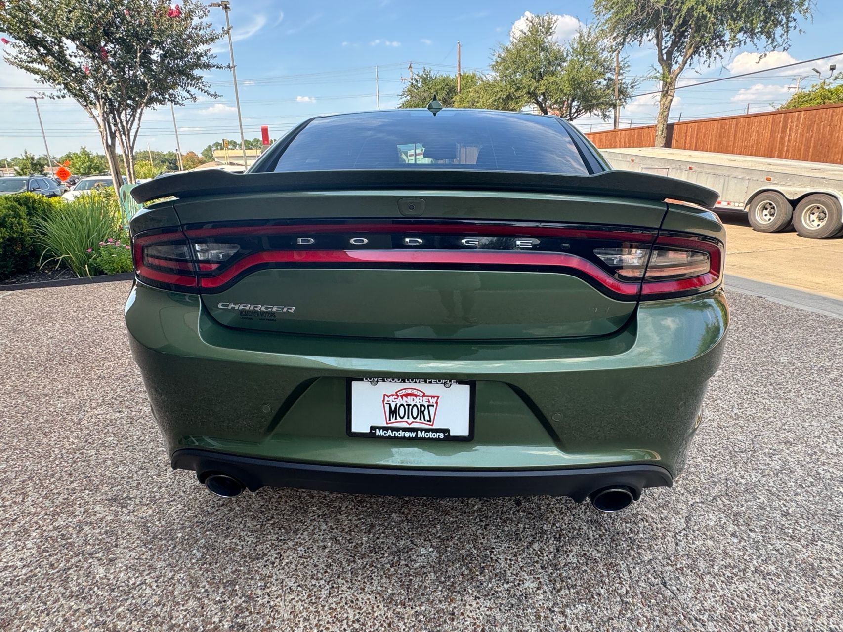2023 Dodge Charger R/T photo 9
