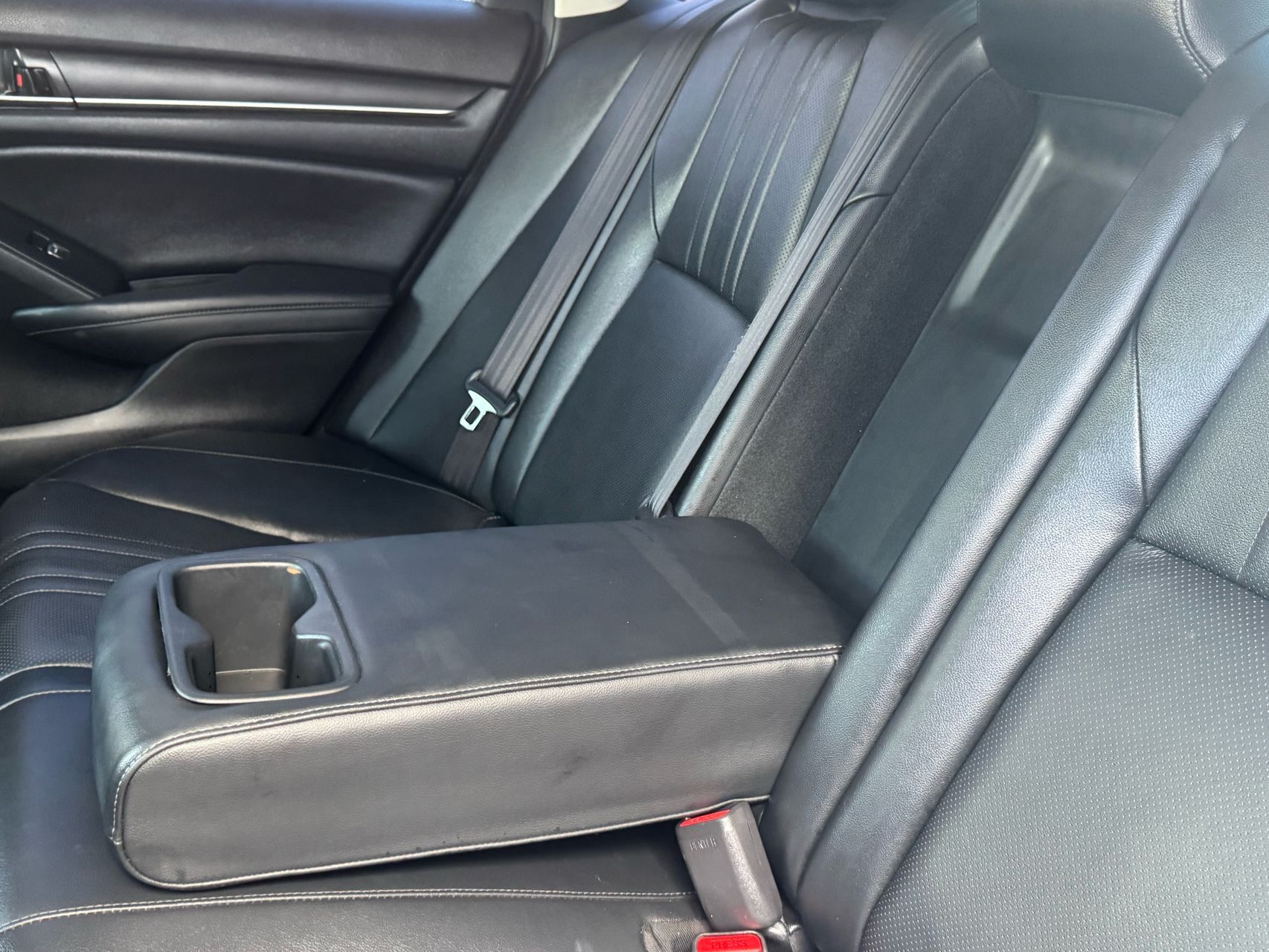 2022 Honda Accord Sport SE photo 25