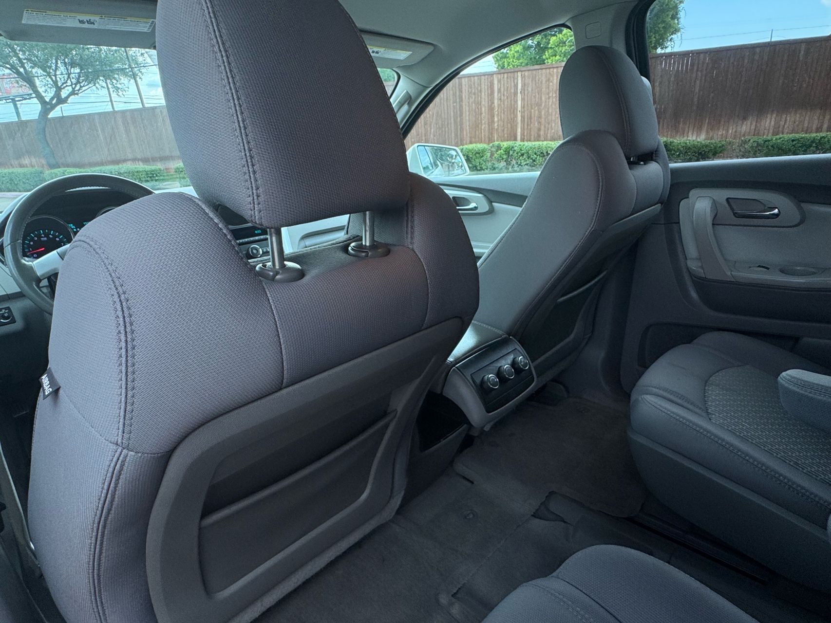 2012 Chevrolet Traverse 1LT photo 29