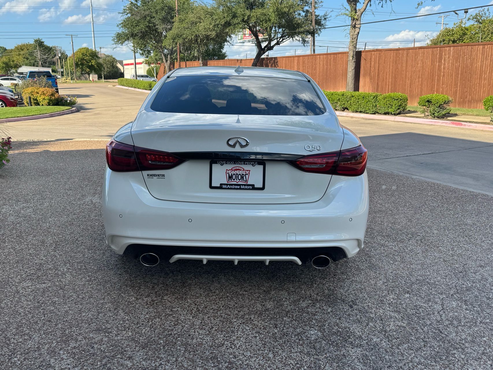2023 Infiniti Q50 Sensory photo 9