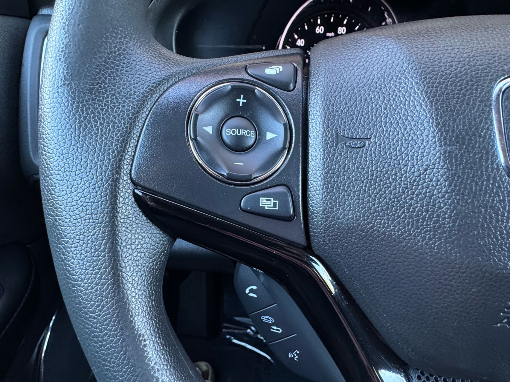 2022 Honda HR-V EX - Photo 17