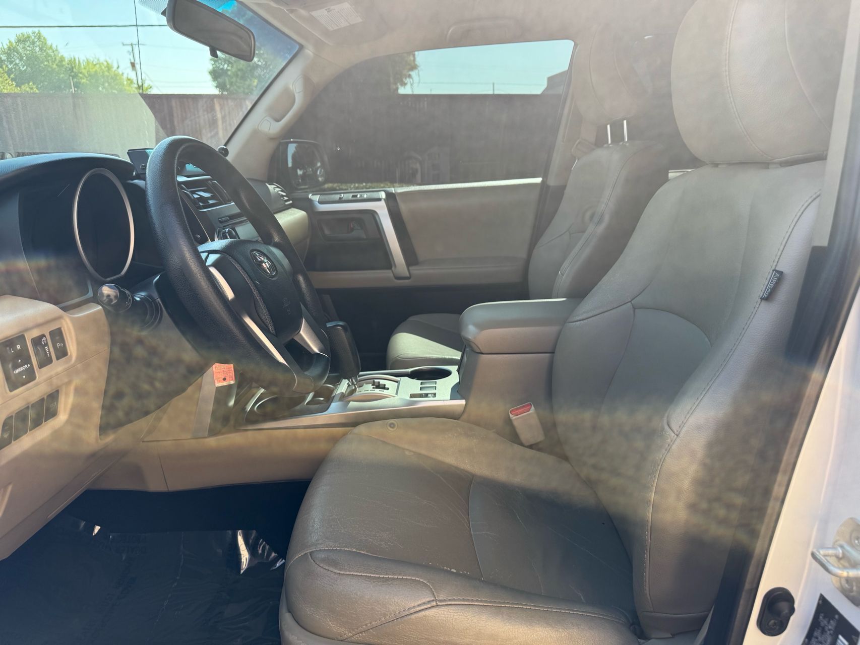 2011 Toyota 4Runner SR5 V6 photo 15