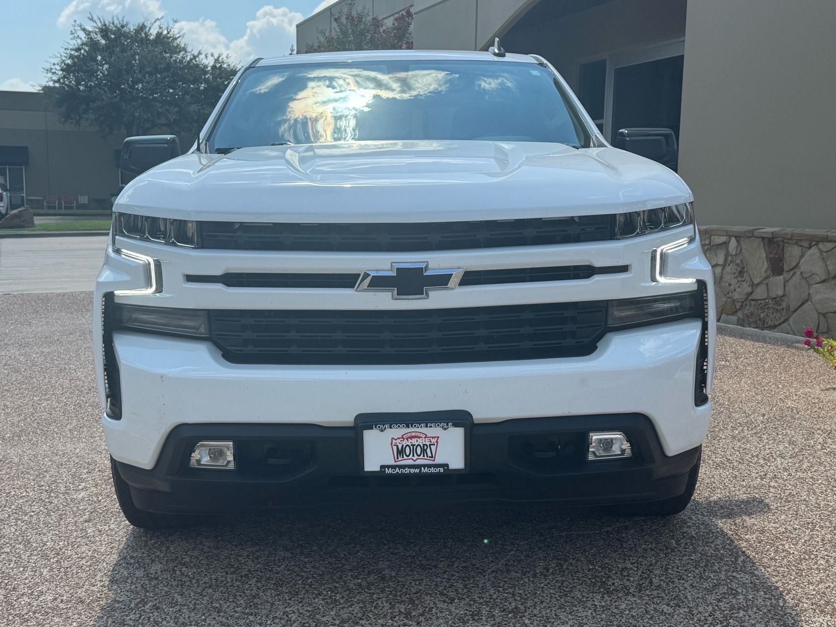 2021 Chevrolet Silverado 1500 photo 3