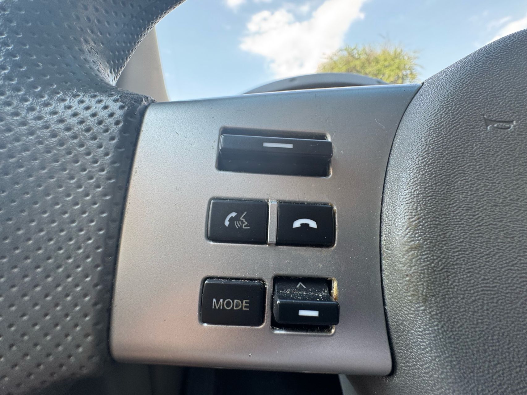 2021 Nissan Frontier Crew Cab SV photo 15