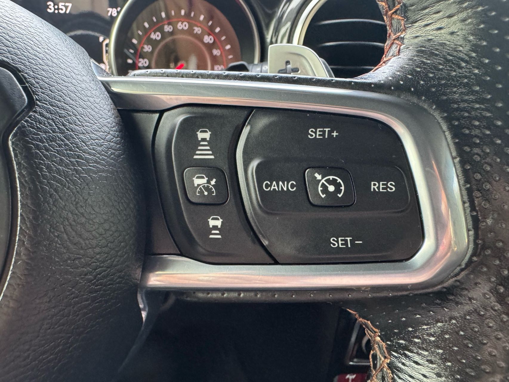 2022 Jeep Wrangler Unlimited Rubicon 392 - Photo 19
