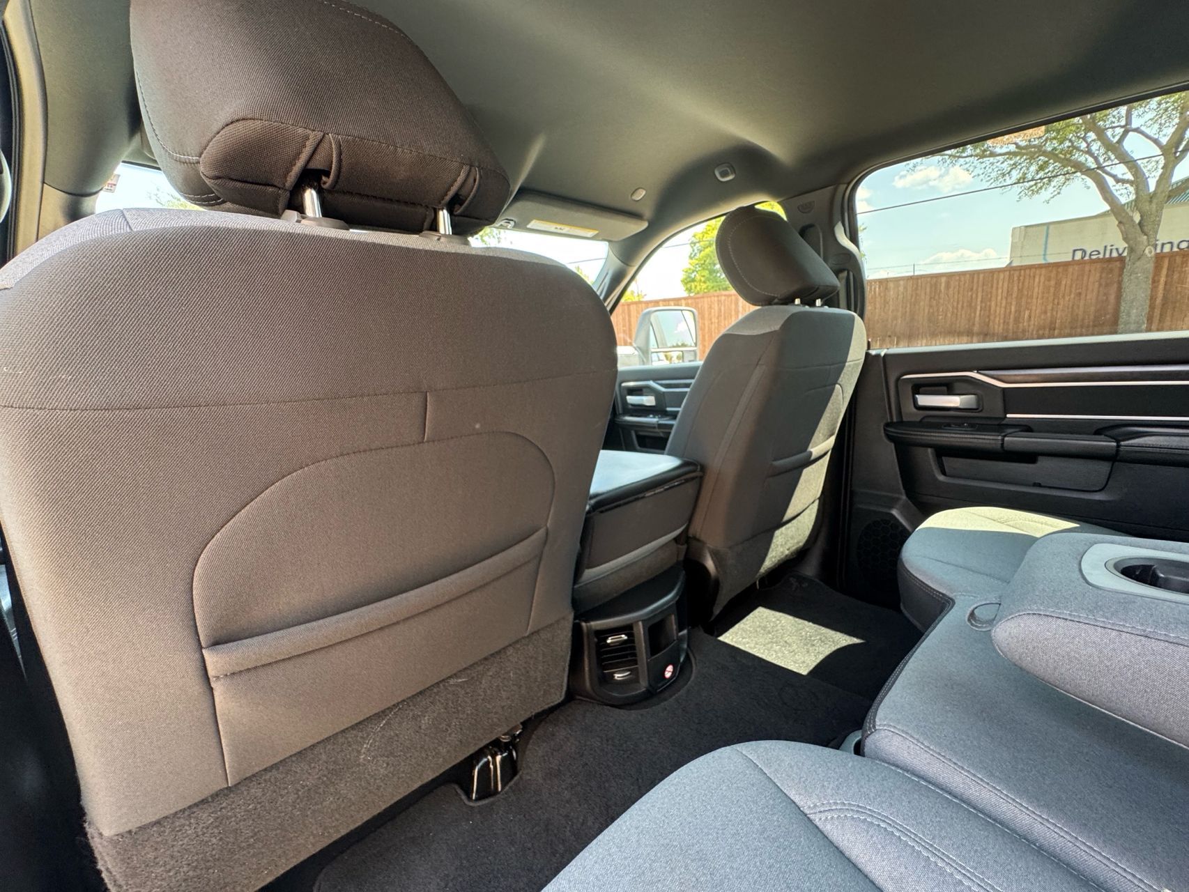 2024 Ram 2500 Big Horn photo 28